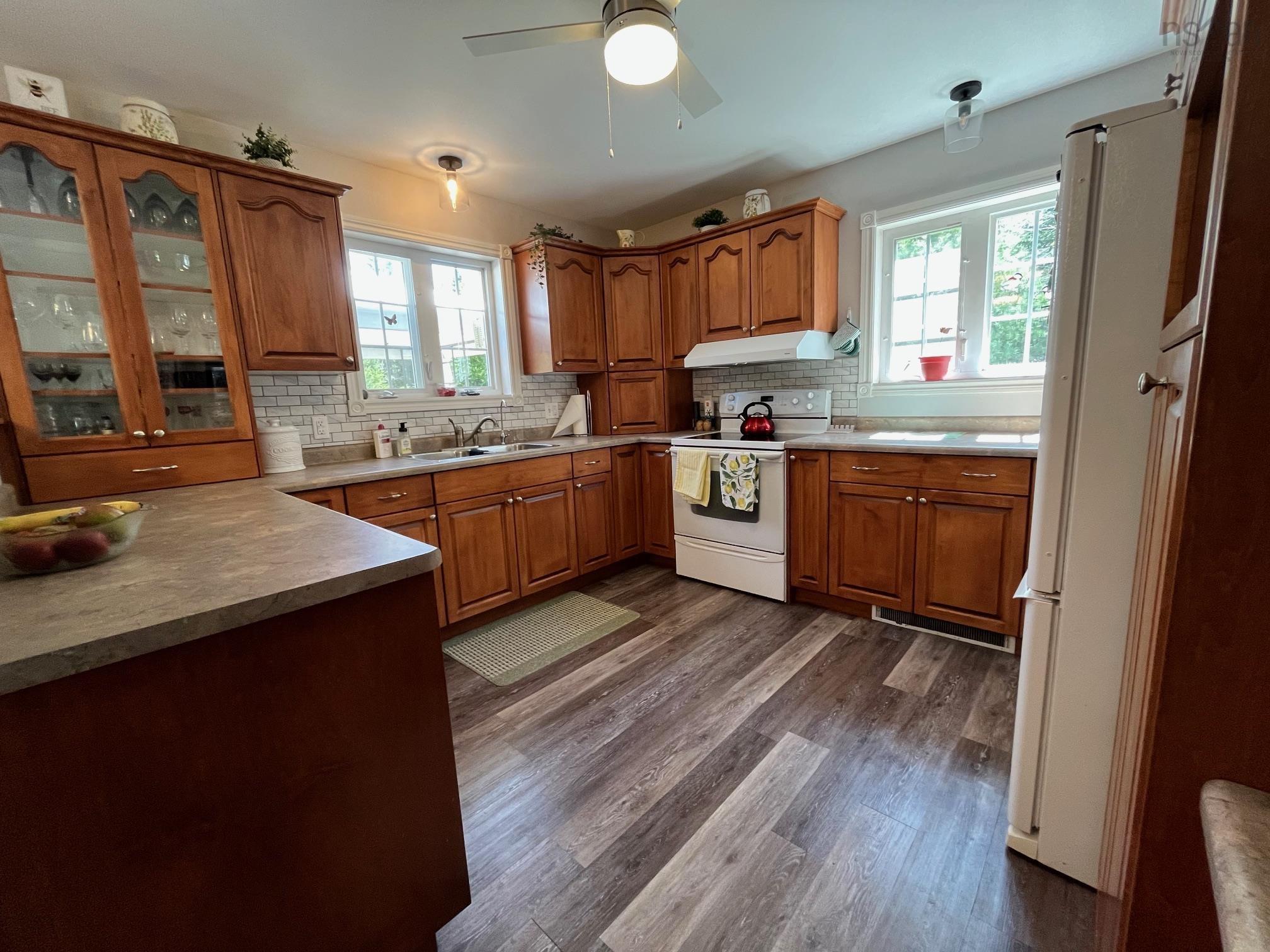 $549,900.00: 20 George Joudrey Road, Pine Grove