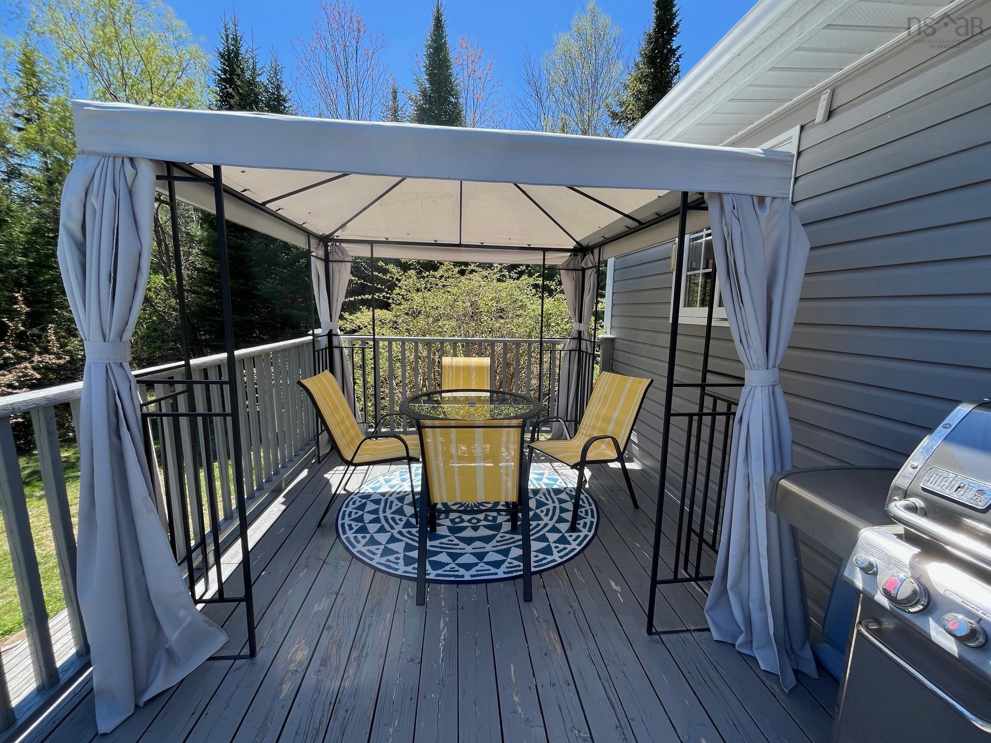$549,900.00: 20 George Joudrey Road, Pine Grove