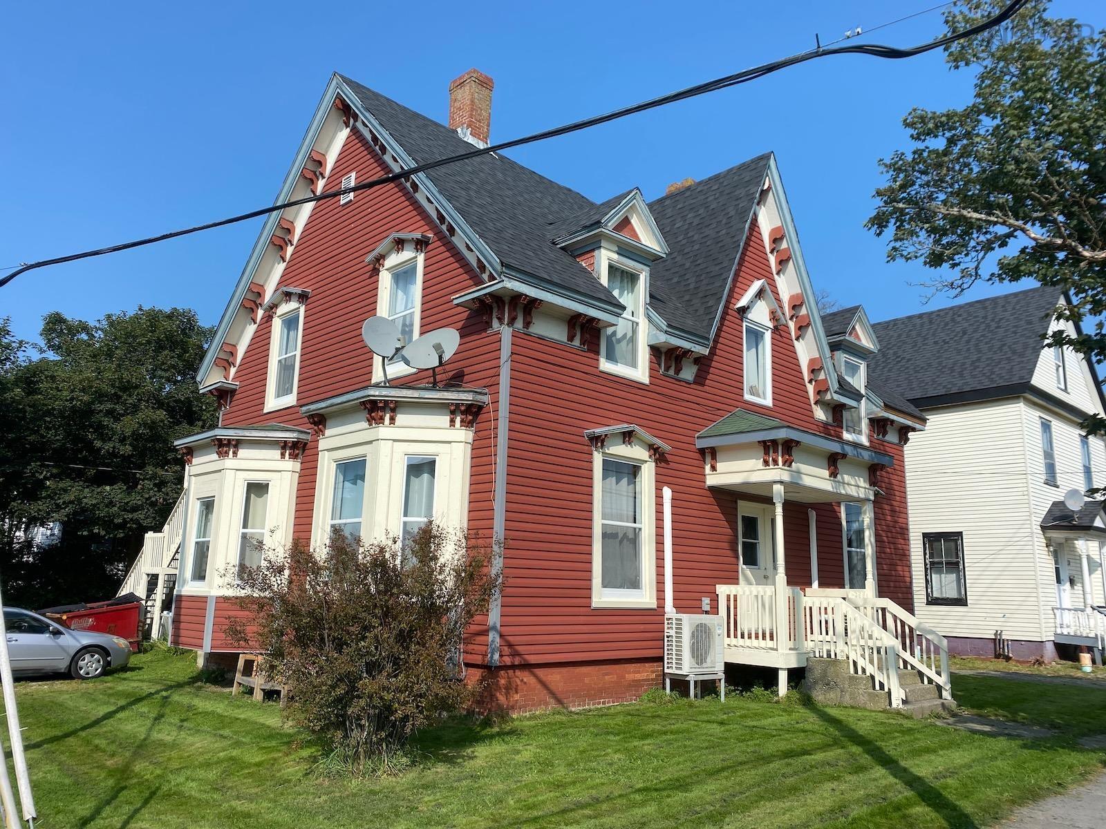 $499,000.00: 28 Parade Street, Yarmouth