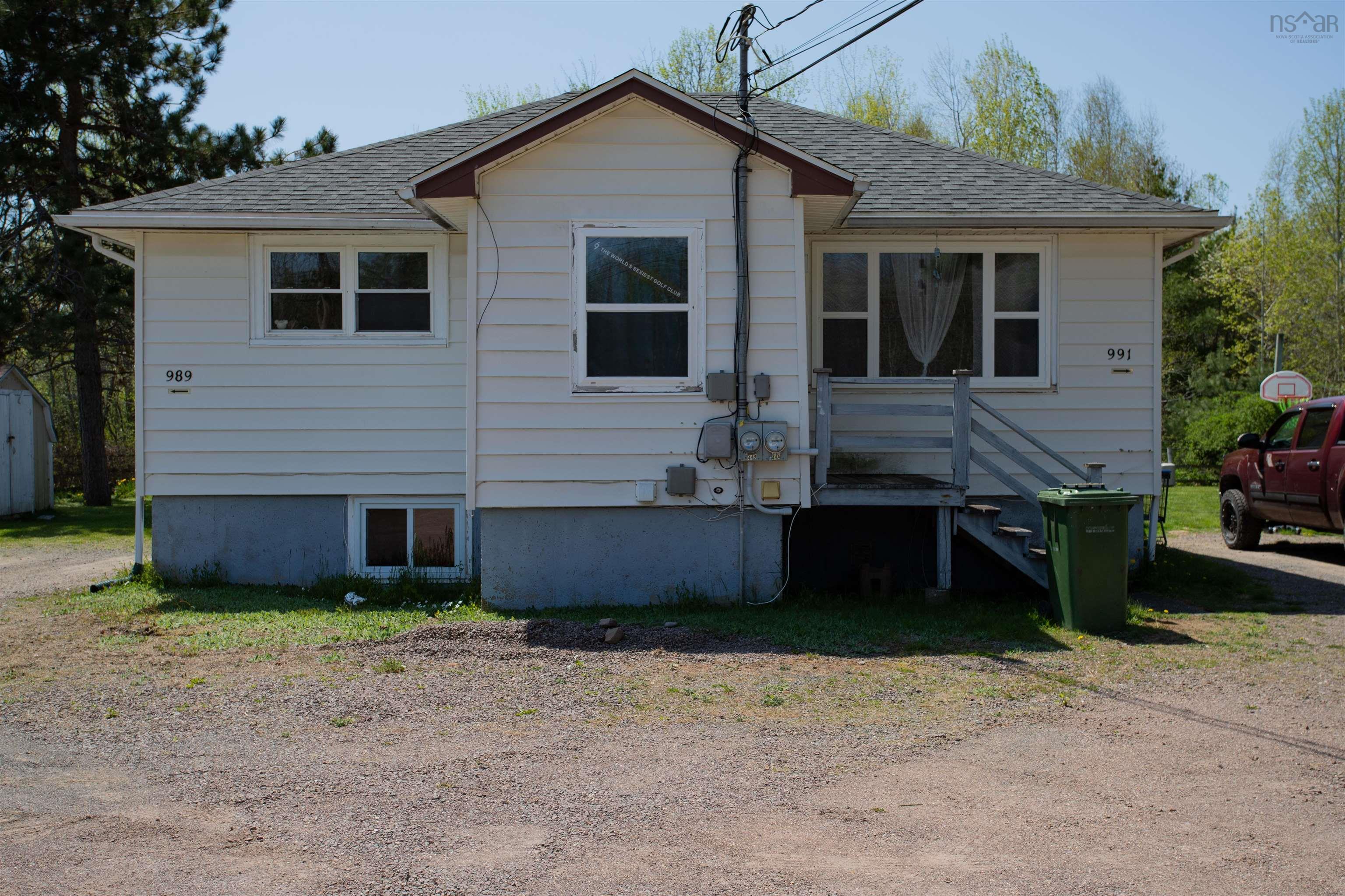 $299,000.00: 989-991 Glasgow Avenue, Greenwood