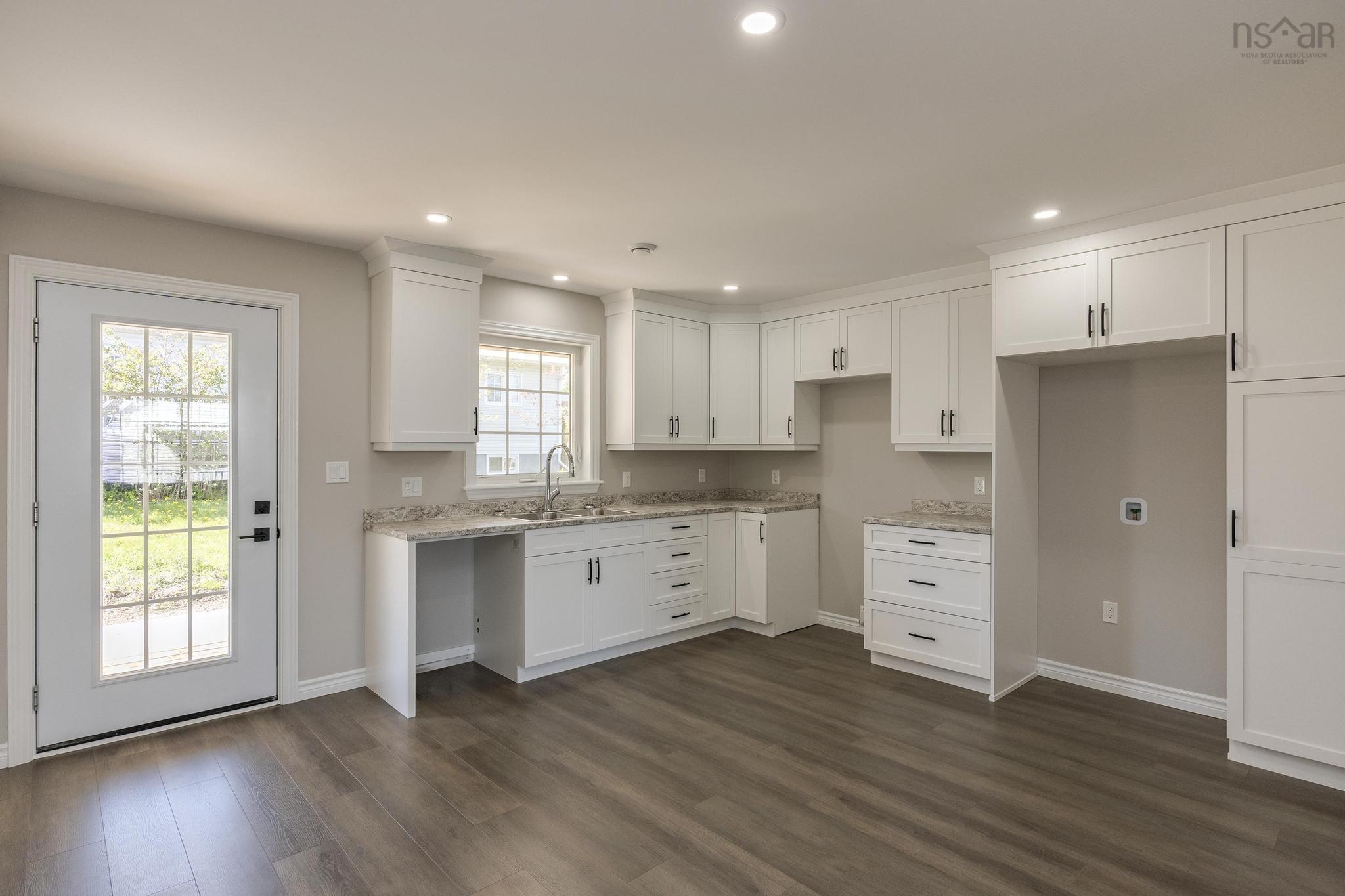 $525,000.00: 6 Mill Run, Kentville