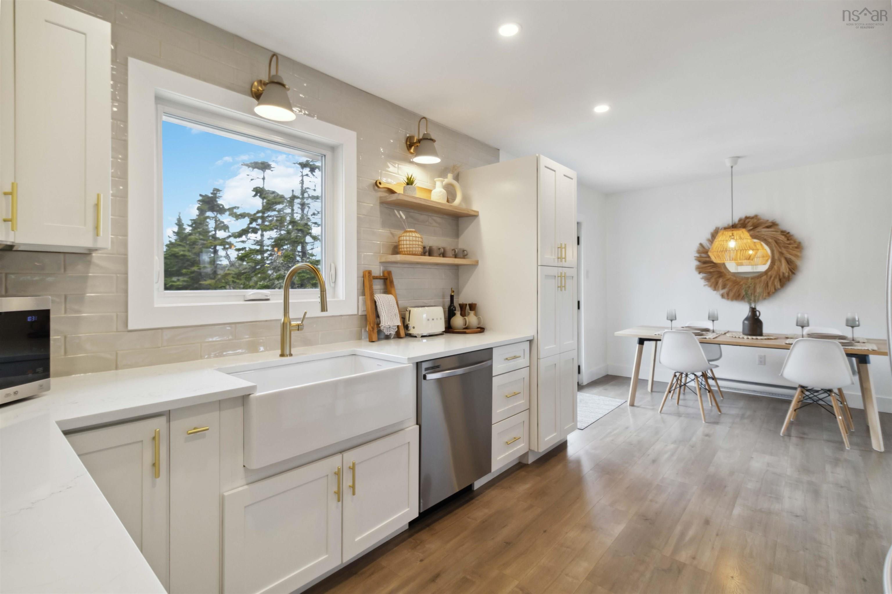 $649,900.00: 59 Parkwood Drive, East Lawrencetown