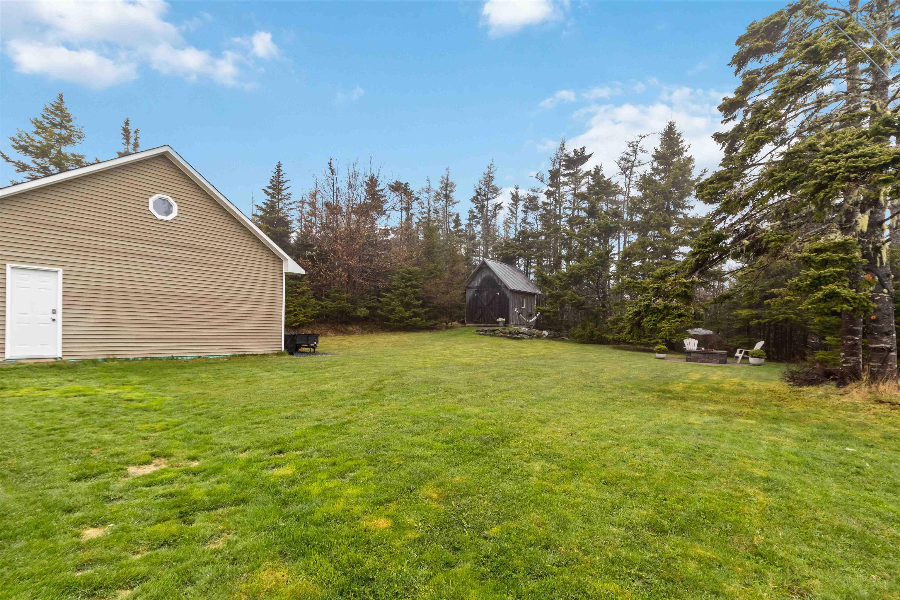$649,900.00: 59 Parkwood Drive, East Lawrencetown