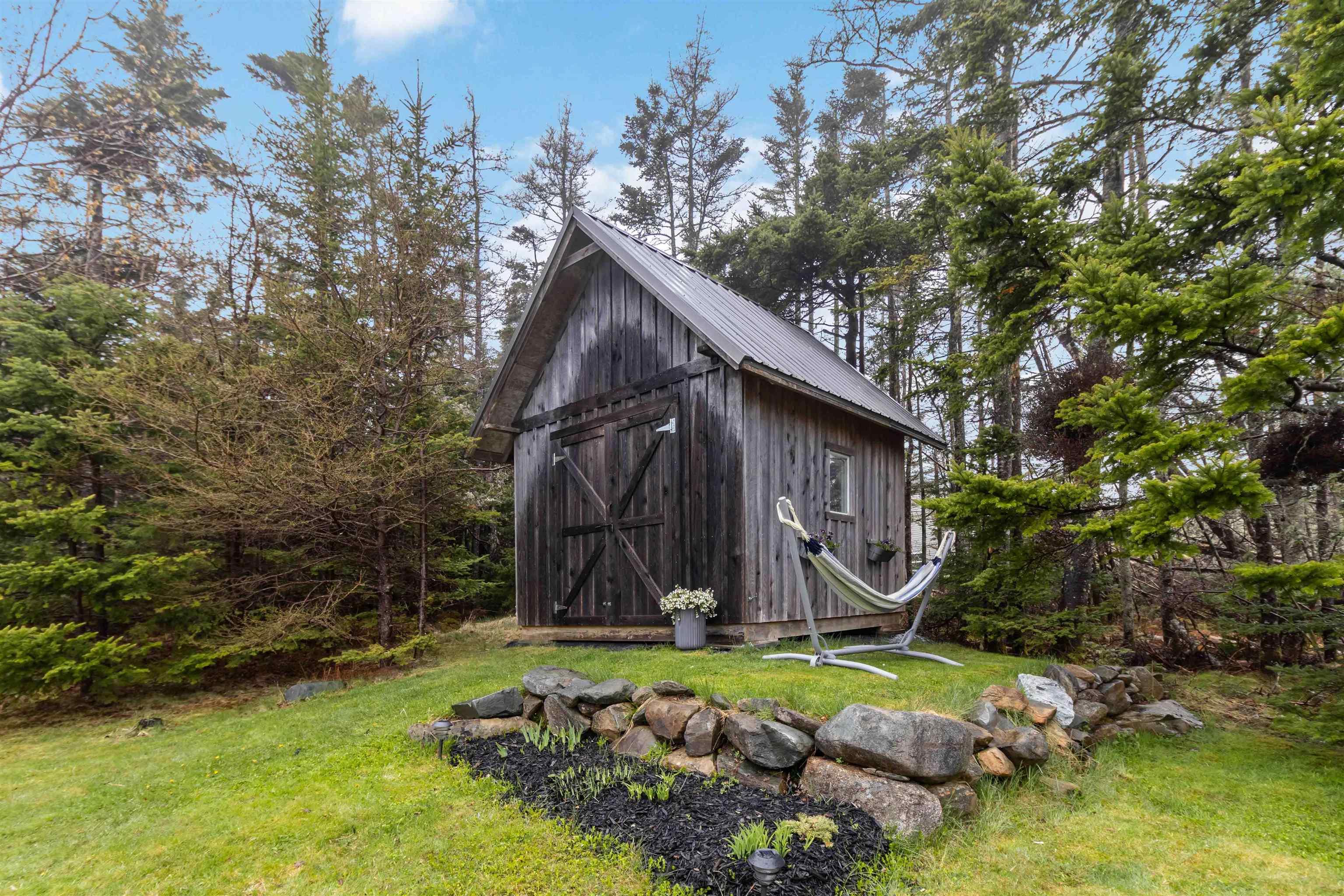 $649,900.00: 59 Parkwood Drive, East Lawrencetown