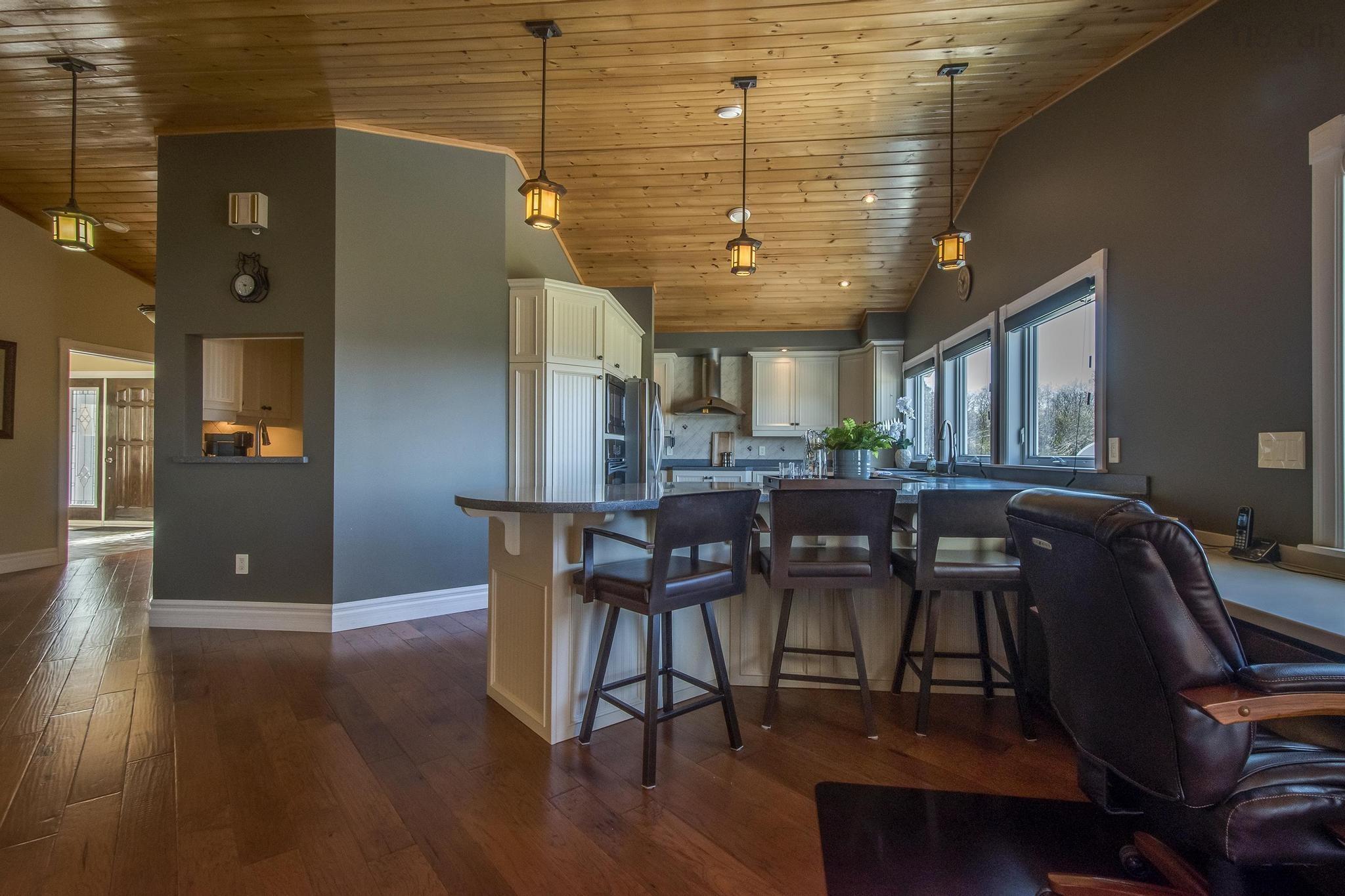 $1,390,000.00: 52 Captain Landers Court, Hebron