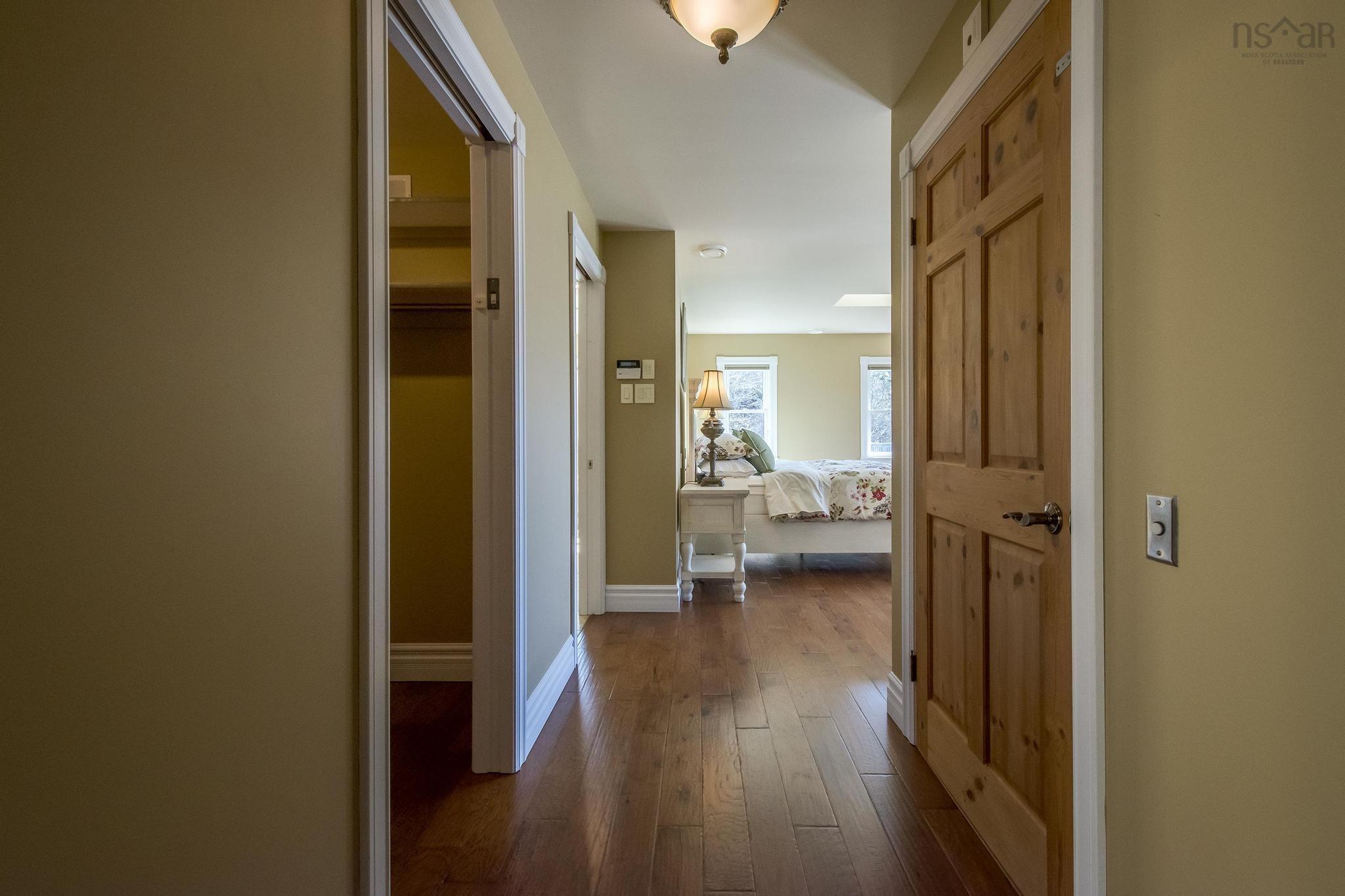 $1,390,000.00: 52 Captain Landers Court, Hebron