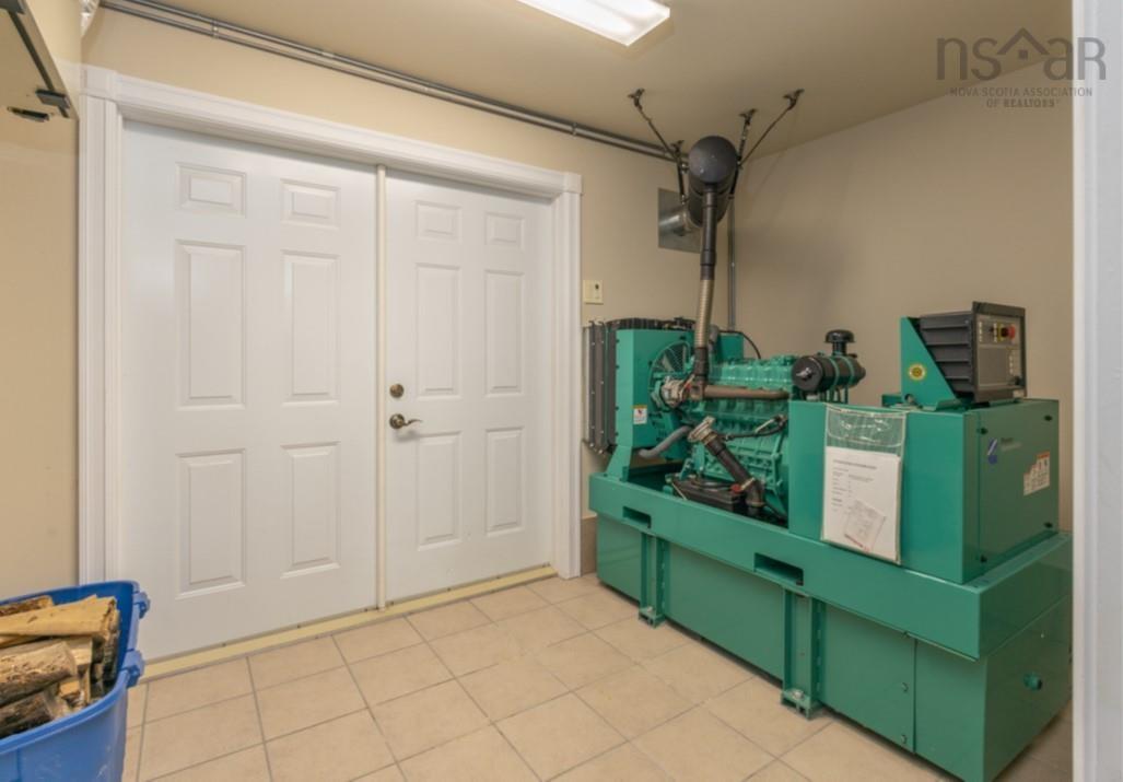 $1,390,000.00: 52 Captain Landers Court, Hebron