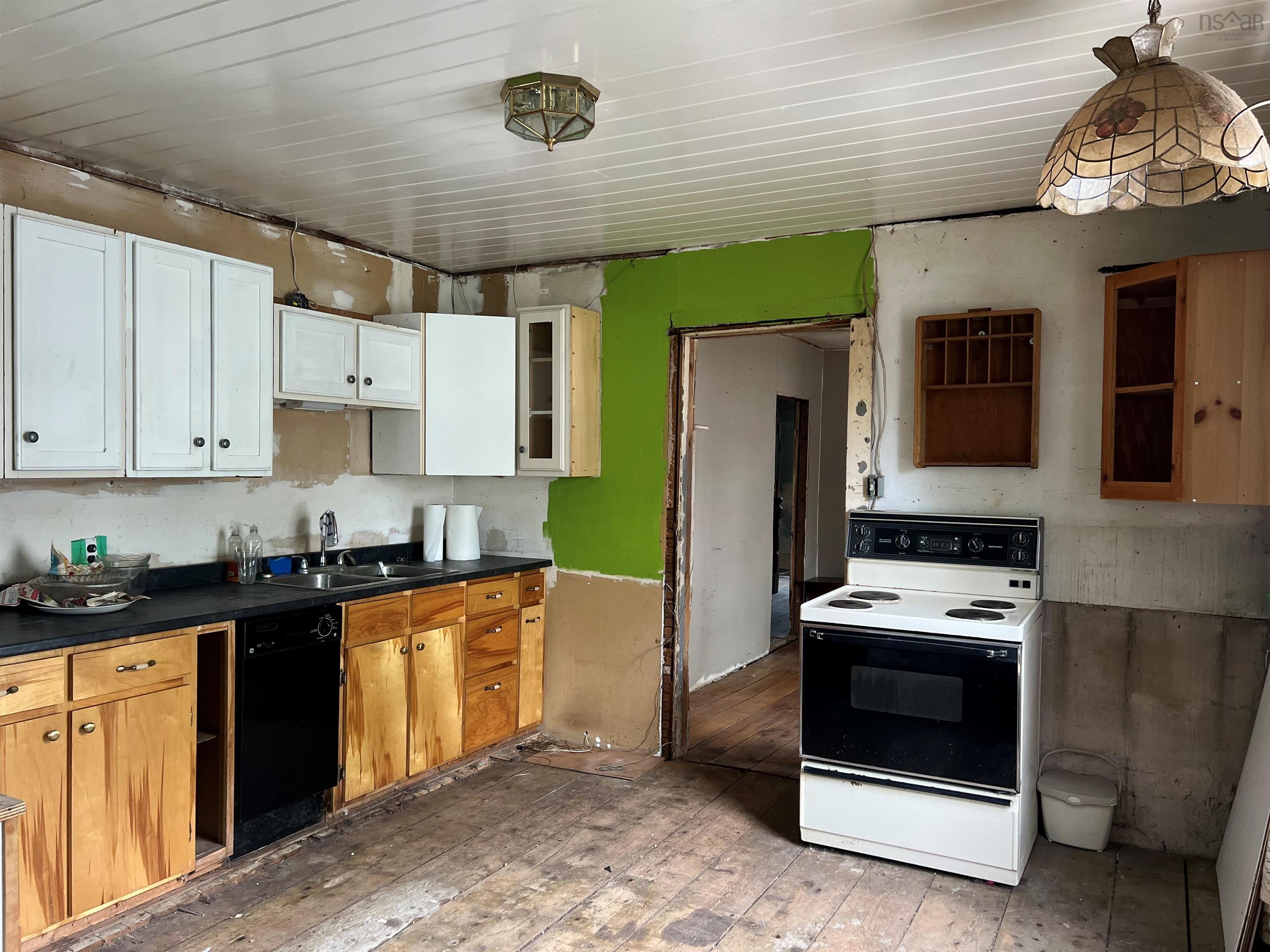 $125,000.00: 15 Lornevale Road, Great Village