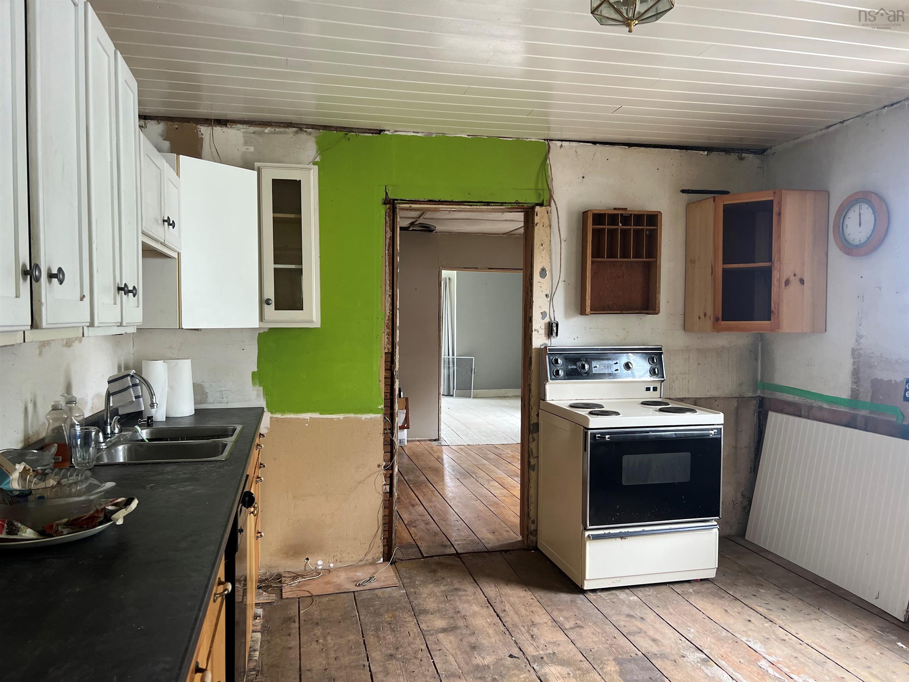 $125,000.00: 15 Lornevale Road, Great Village