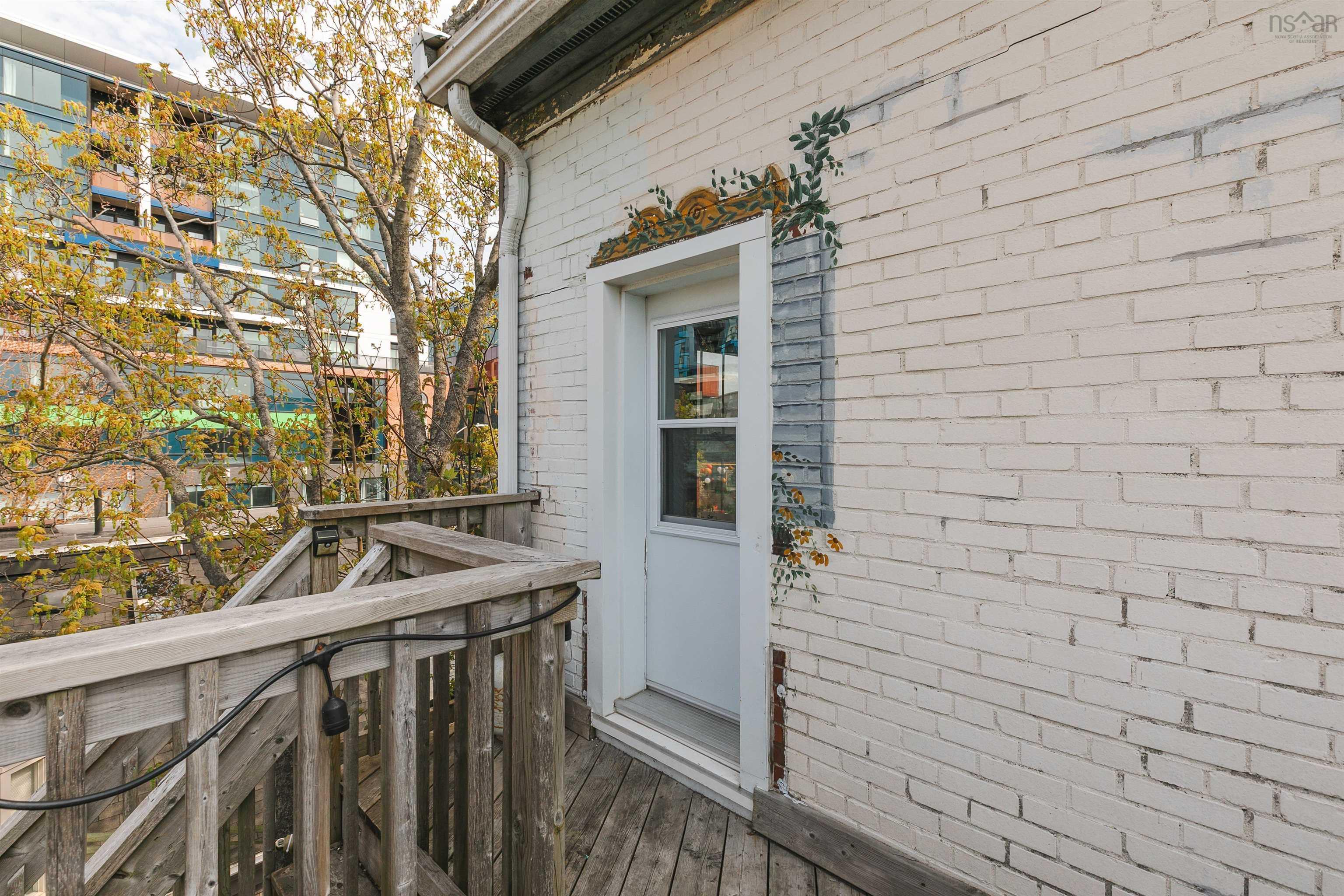 $529,900.00: 3 1354 Queen Street, Halifax