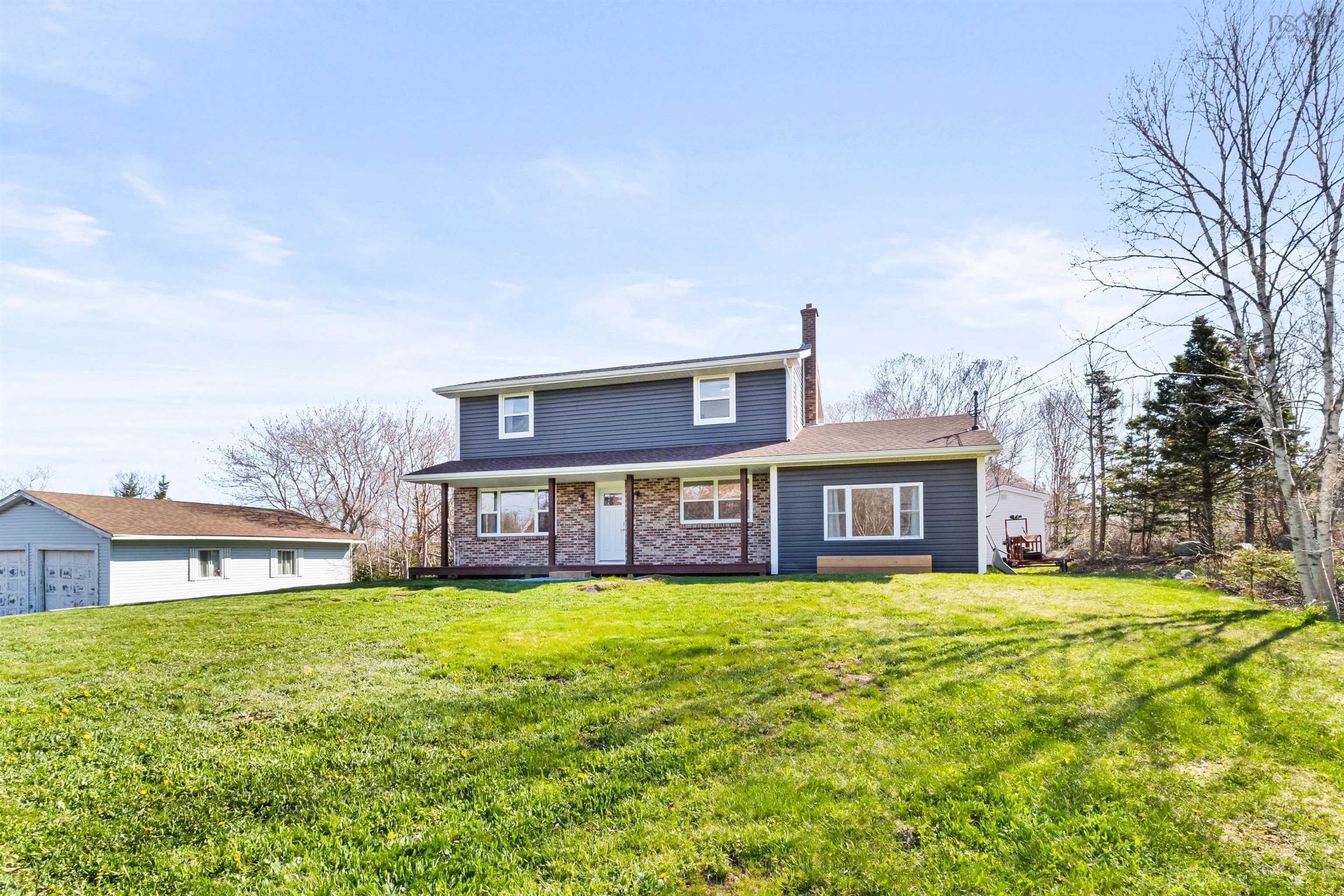 $479,900.00: 3428 Old Sambro Road, Williamswood
