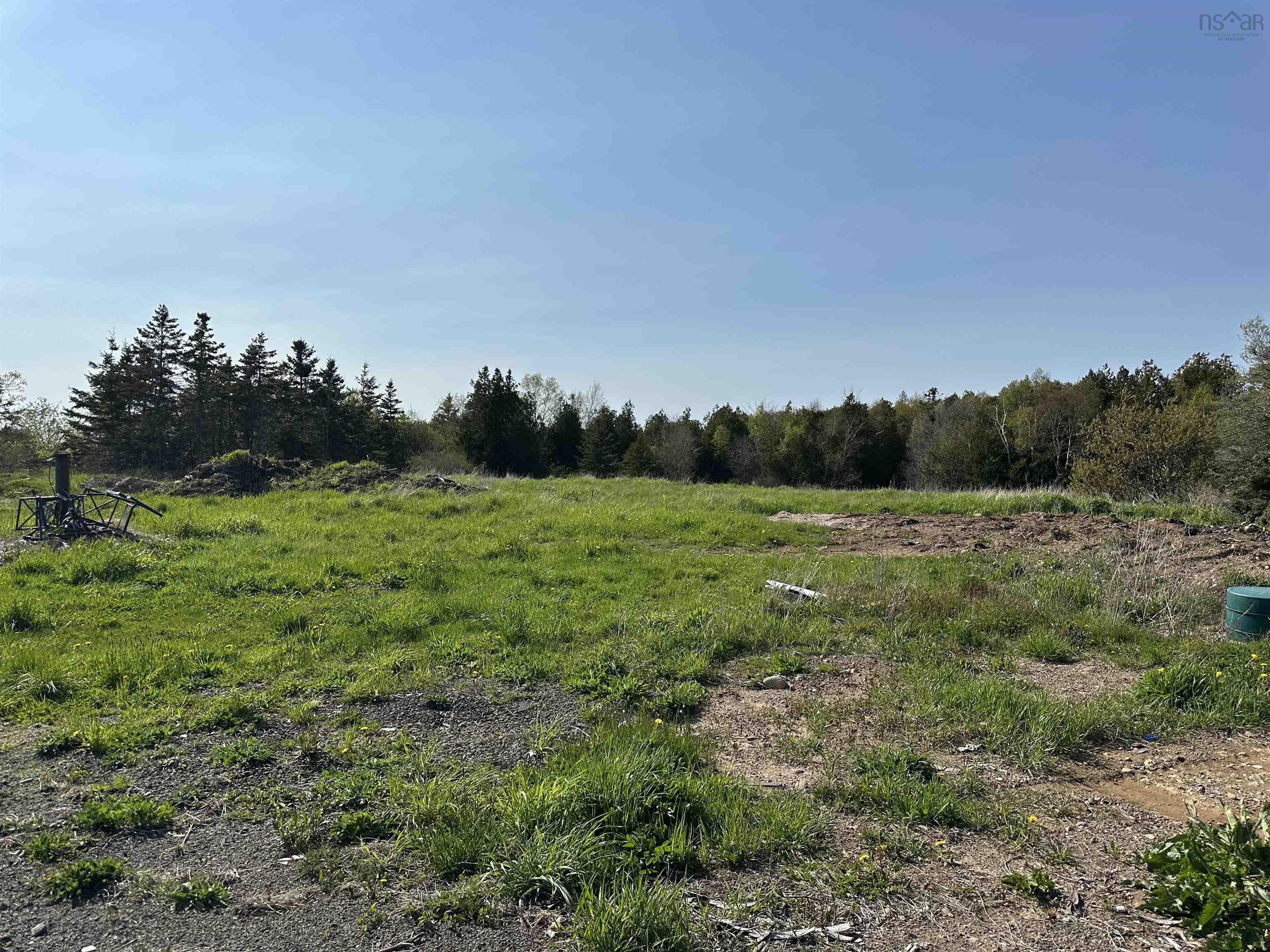 $49,900.00: 3879 Shore Road W, Hillsburn