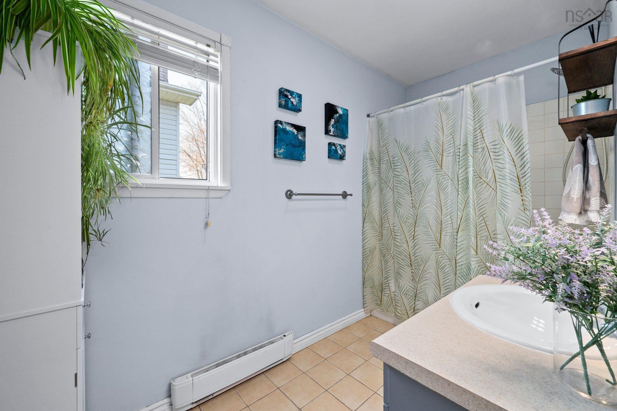 $399,900.00: 10 Langevin Drive, Lower Sackville