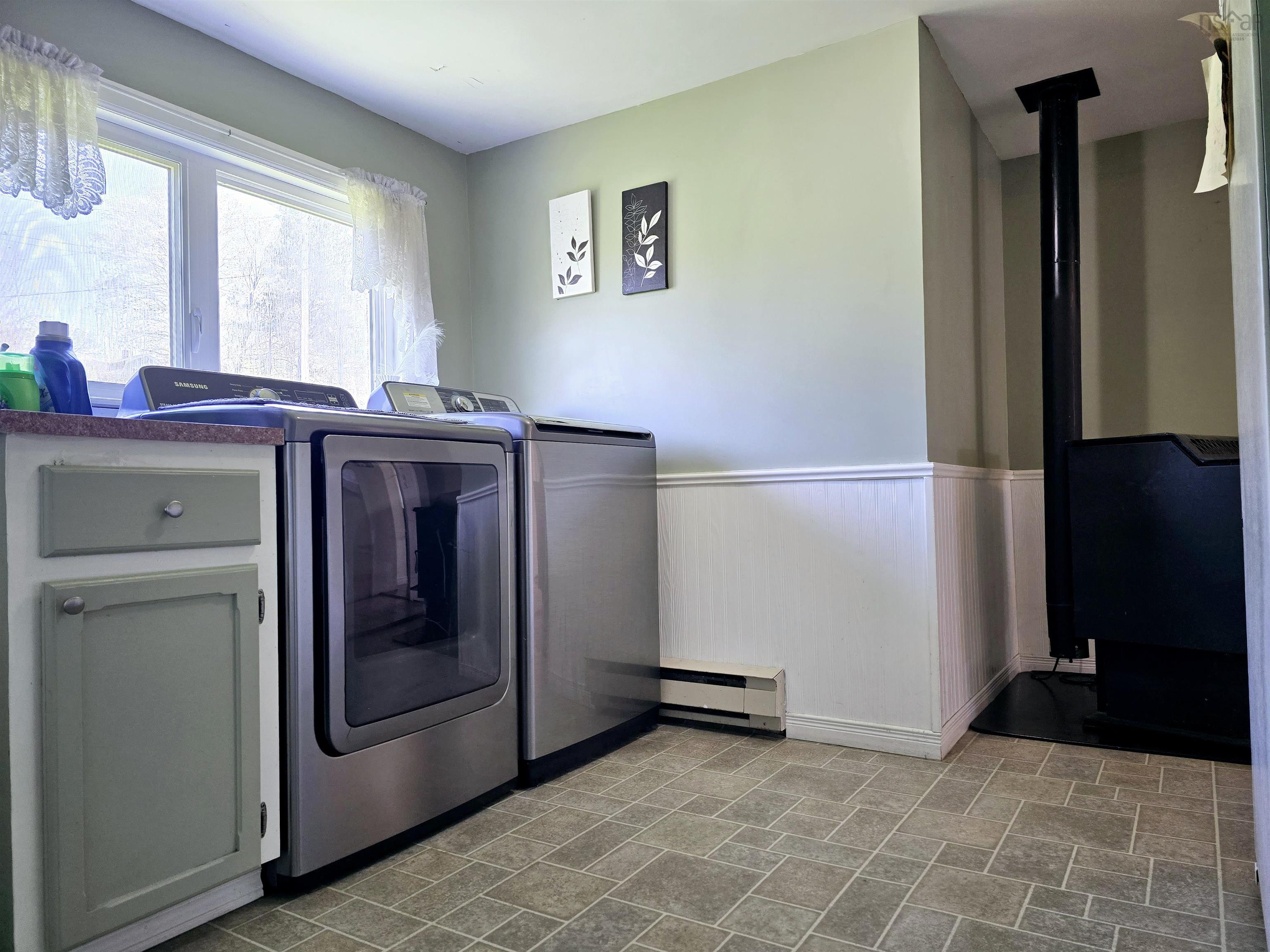 $204,900.00: 81 Grandview Avenue, Trenton