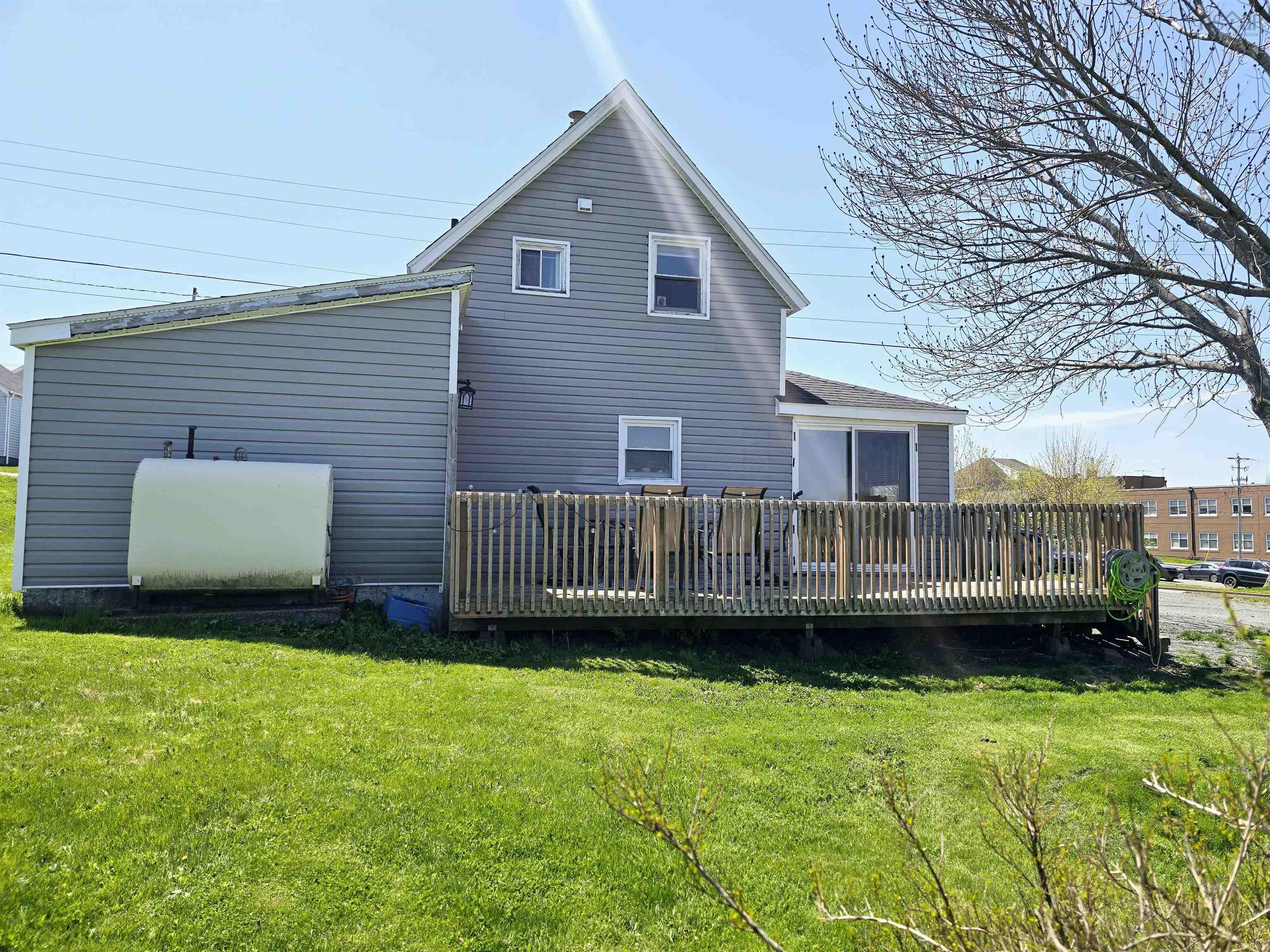 $204,900.00: 81 Grandview Avenue, Trenton