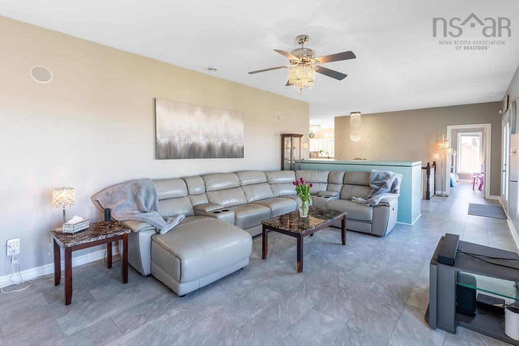 $724,900.00: 5 Alpine Drive, Portland Hills