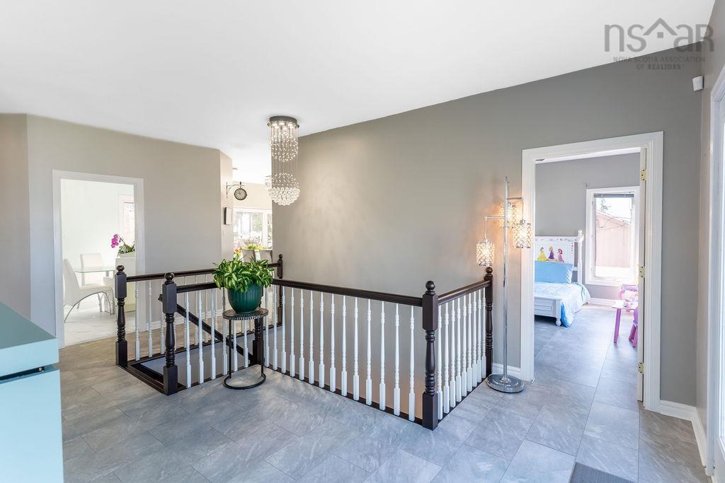 $724,900.00: 5 Alpine Drive, Portland Hills