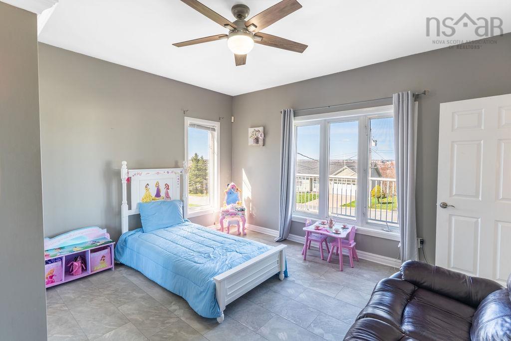 $724,900.00: 5 Alpine Drive, Portland Hills