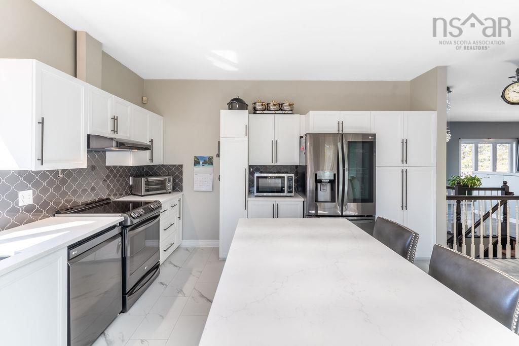 $724,900.00: 5 Alpine Drive, Portland Hills