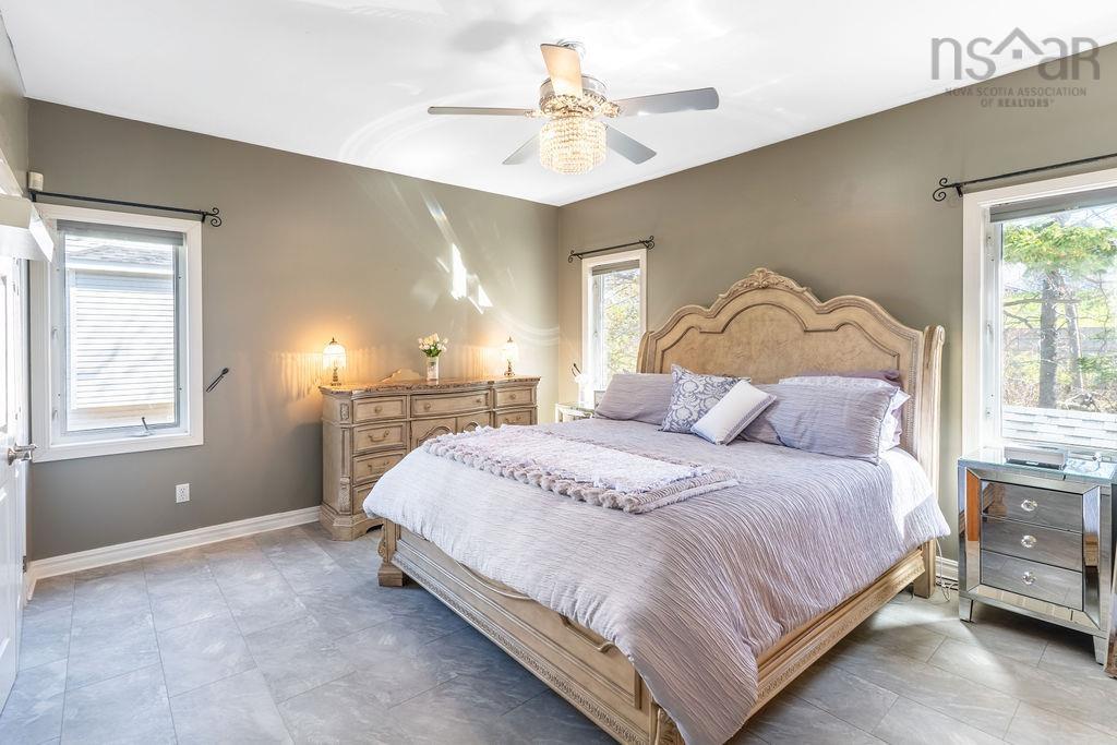 $724,900.00: 5 Alpine Drive, Portland Hills