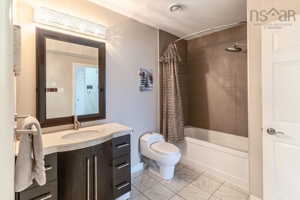 $724,900.00: 5 Alpine Drive, Portland Hills
