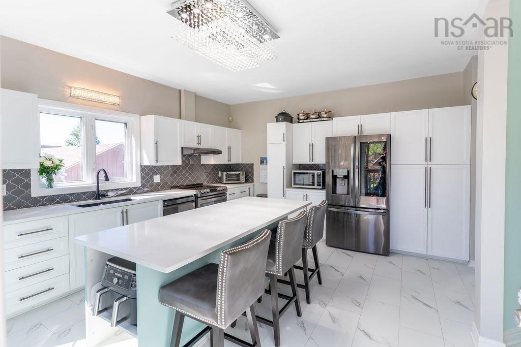 $724,900.00: 5 Alpine Drive, Portland Hills