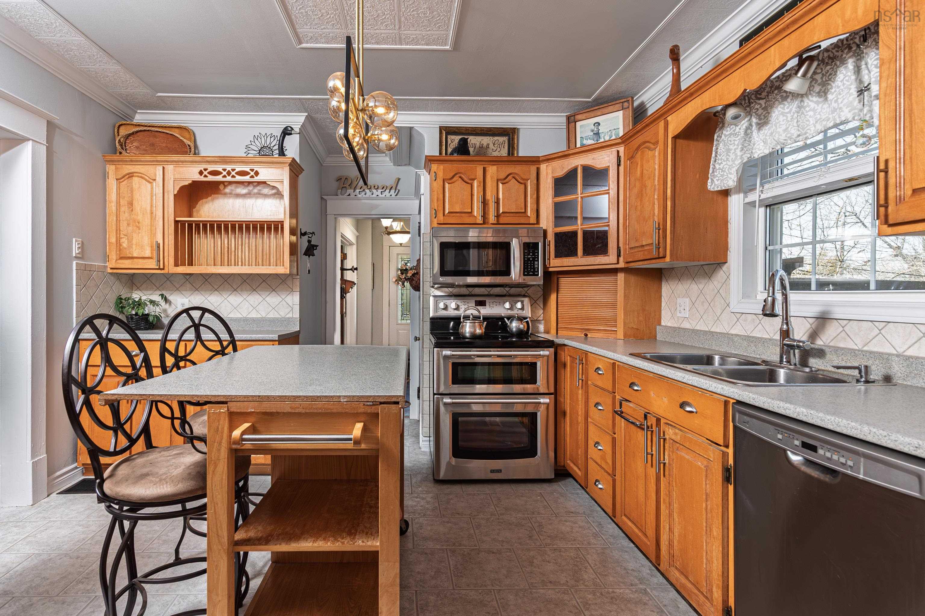 $499,900.00: 74 Kitchener Street, Stewiacke