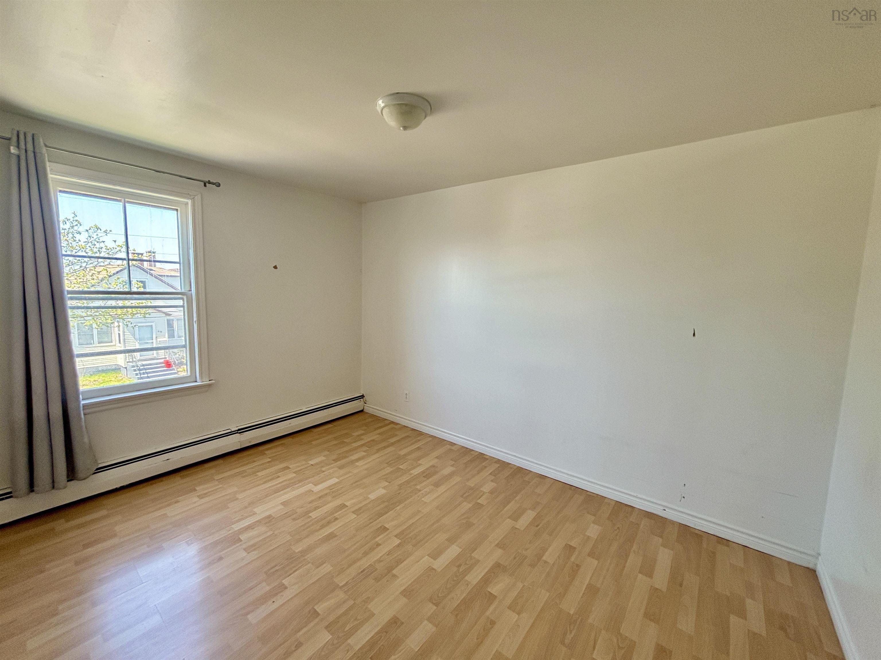 $179,900.00: 46 West Street, Sydney