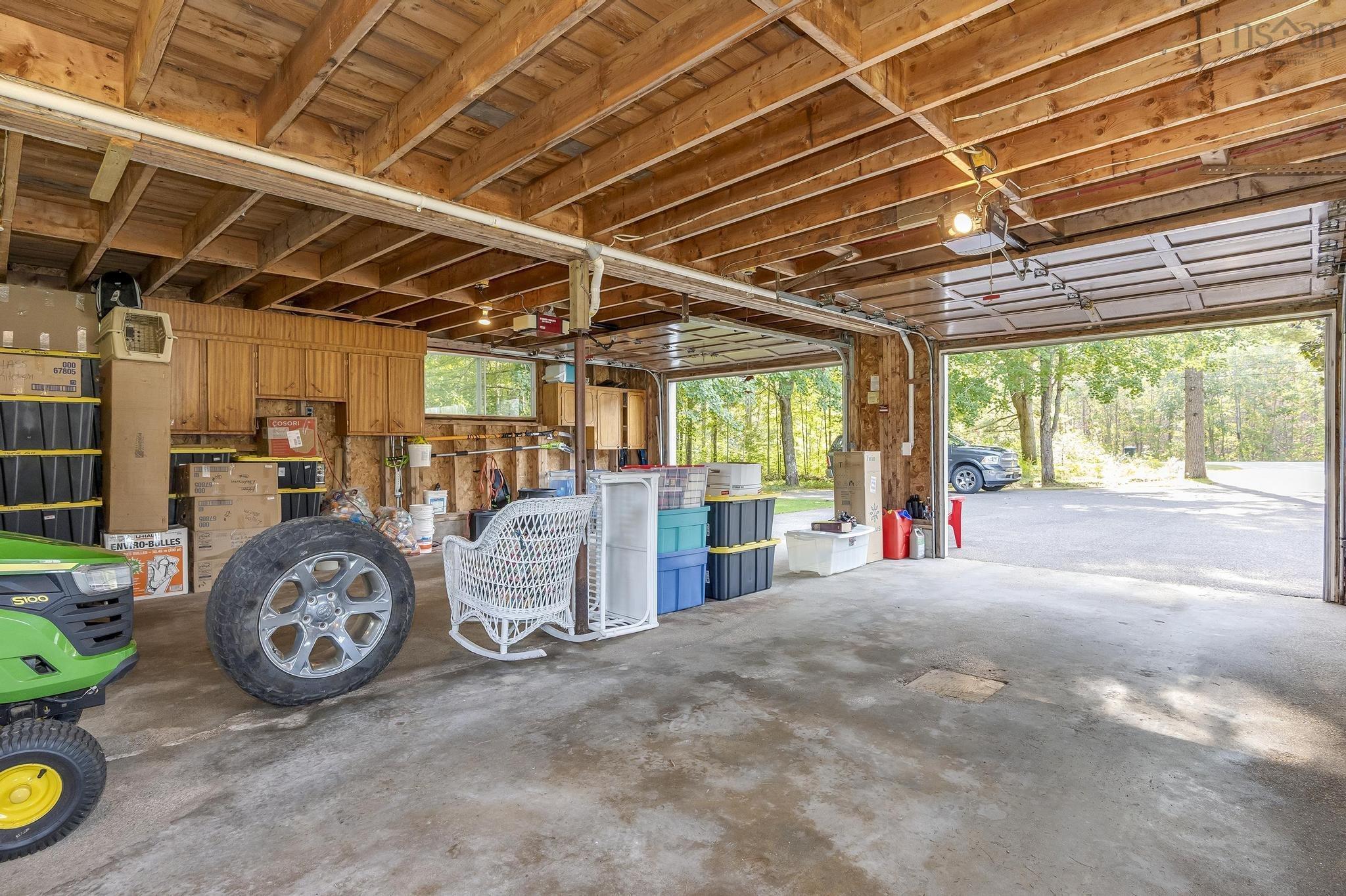 $520,000.00: 99 Krista Drive, Wilmot