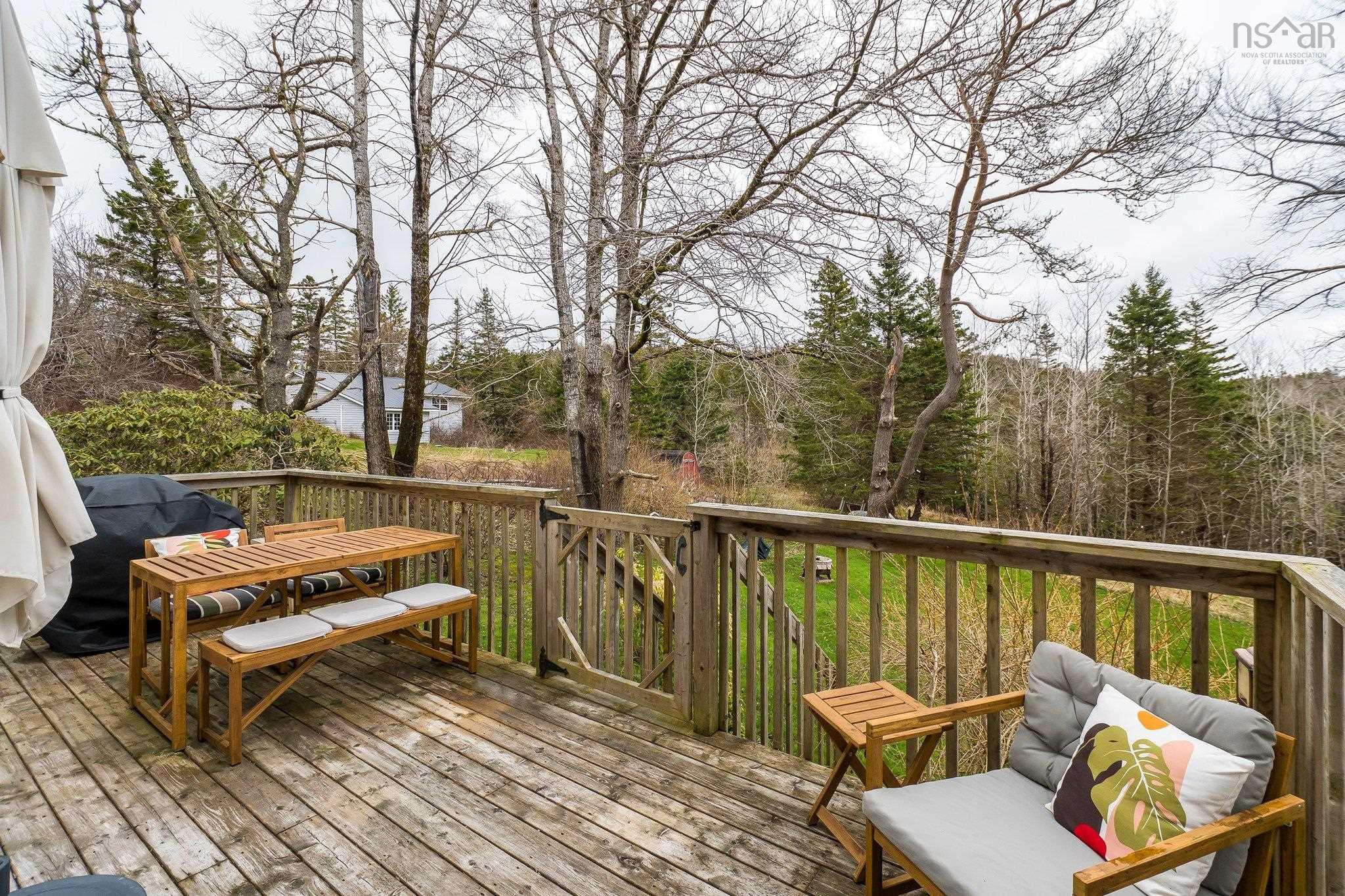 $600,000.00: 155 Island View Drive, Boutiliers Point