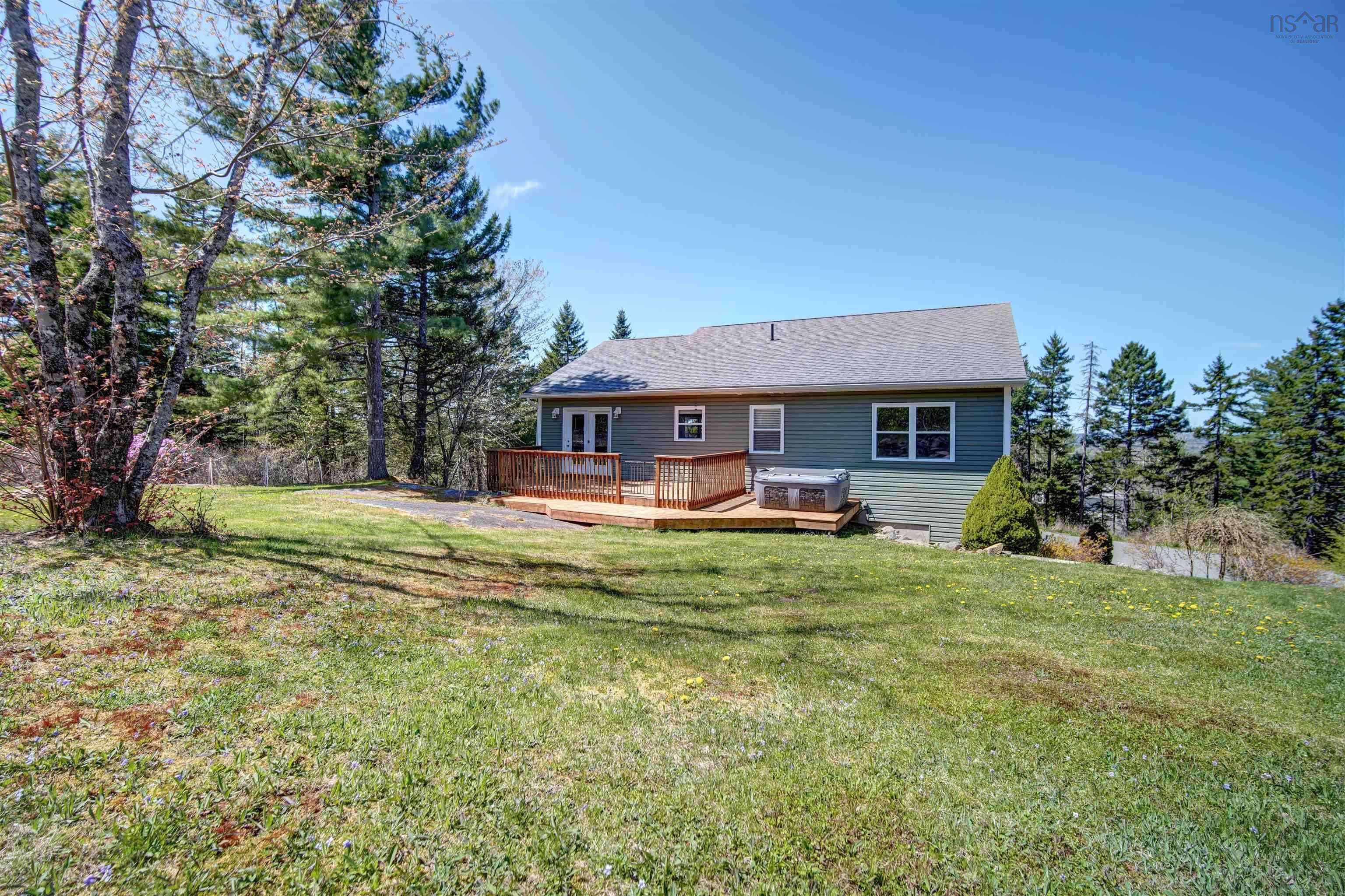 $695,000.00: 162 Beaverbrook Drive, Fall River
