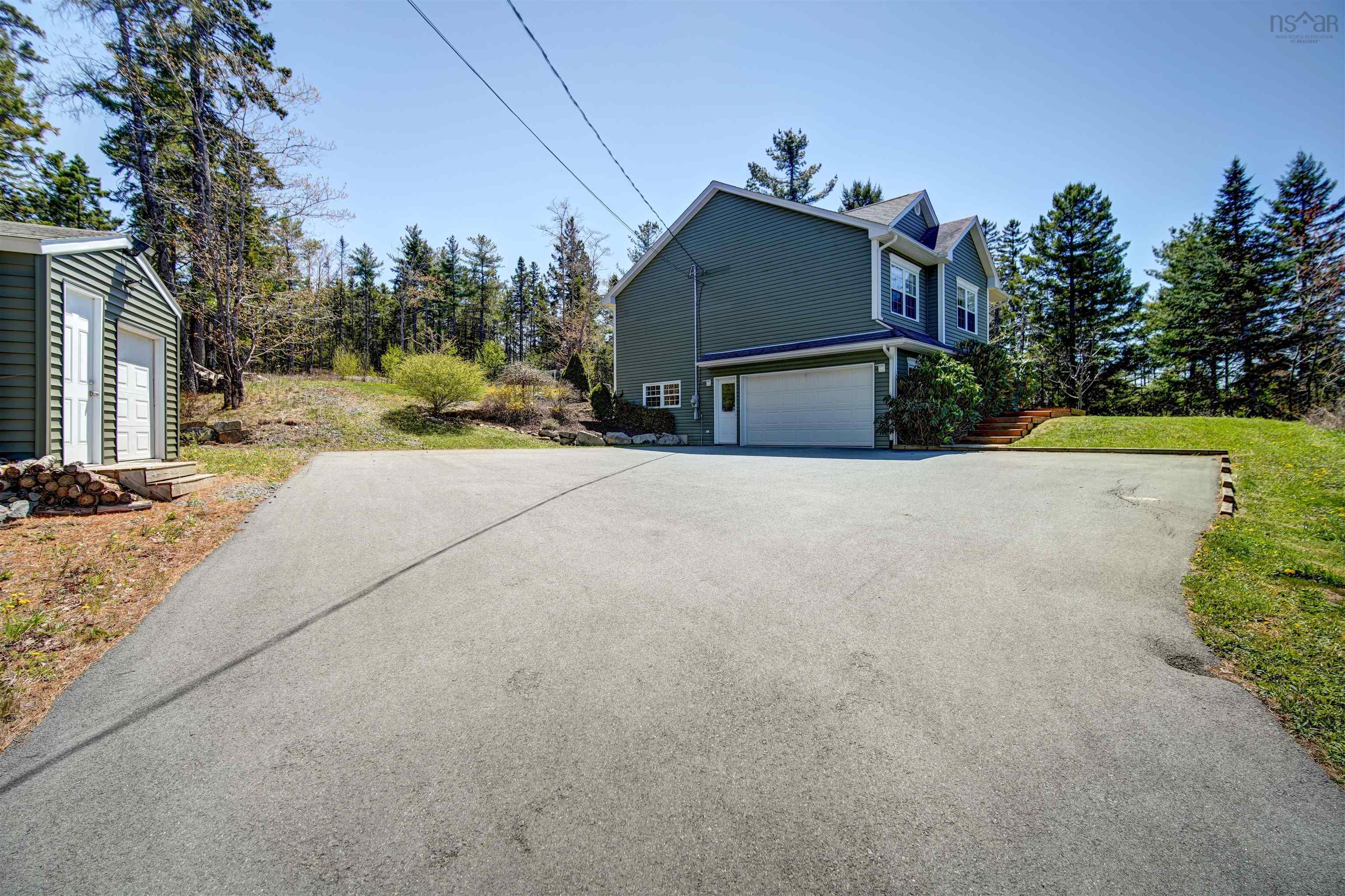 $695,000.00: 162 Beaverbrook Drive, Fall River