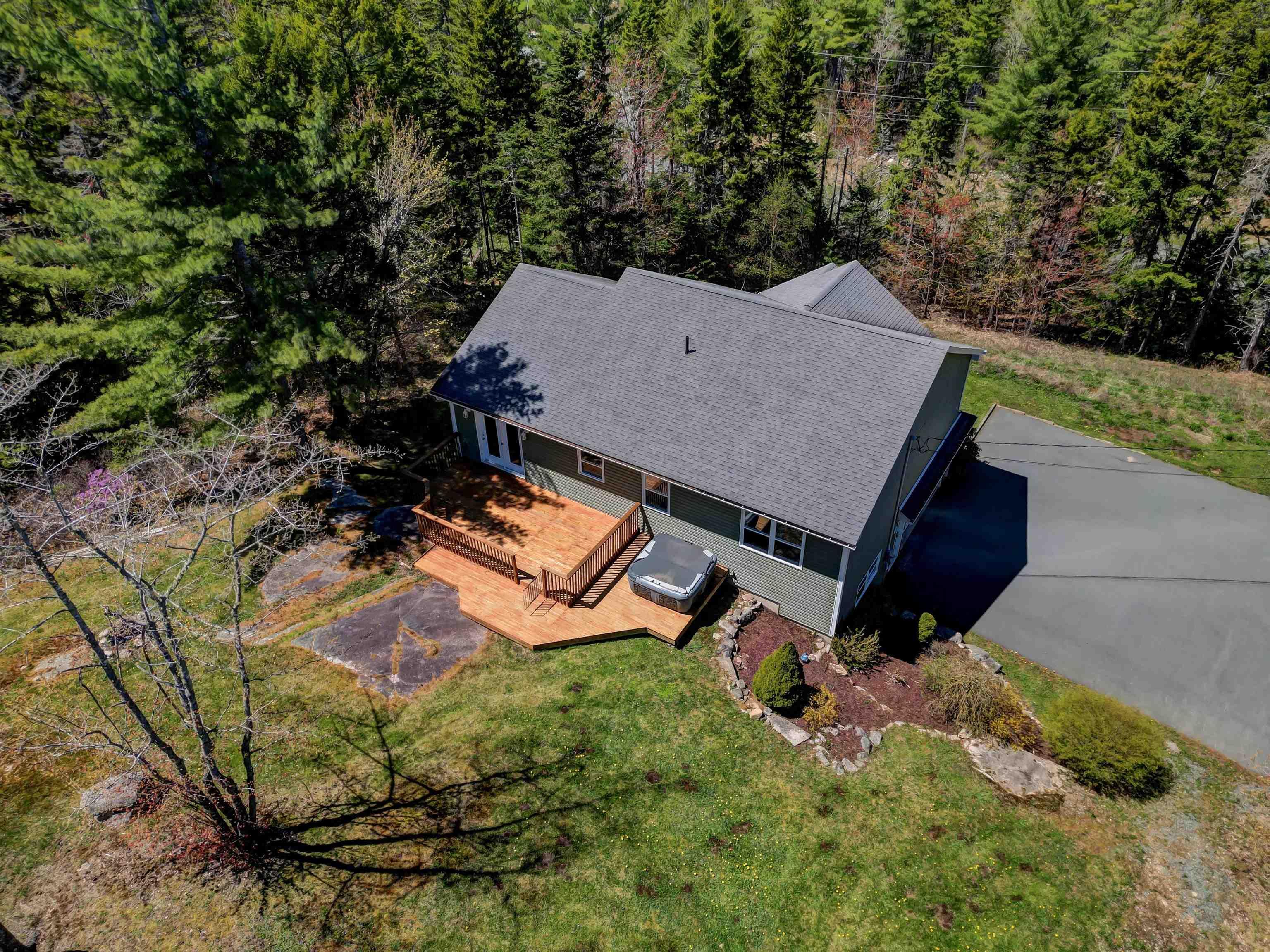 $695,000.00: 162 Beaverbrook Drive, Fall River