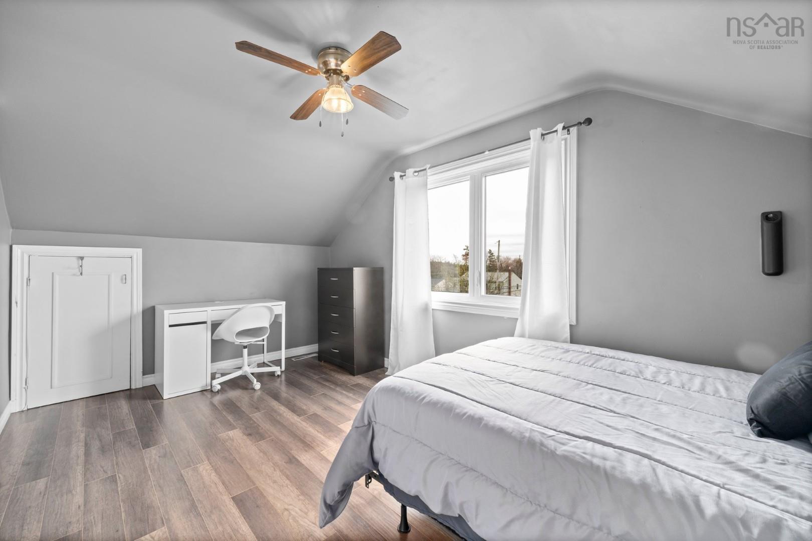 $419,900.00: 28 Guildwood Crescent, Halifax