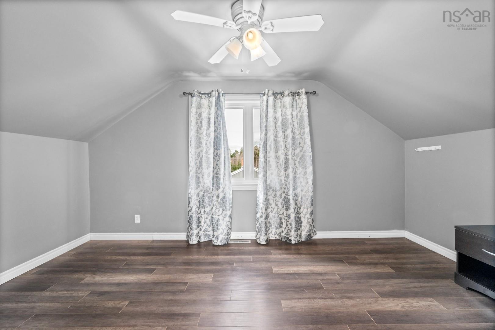 $419,900.00: 28 Guildwood Crescent, Halifax