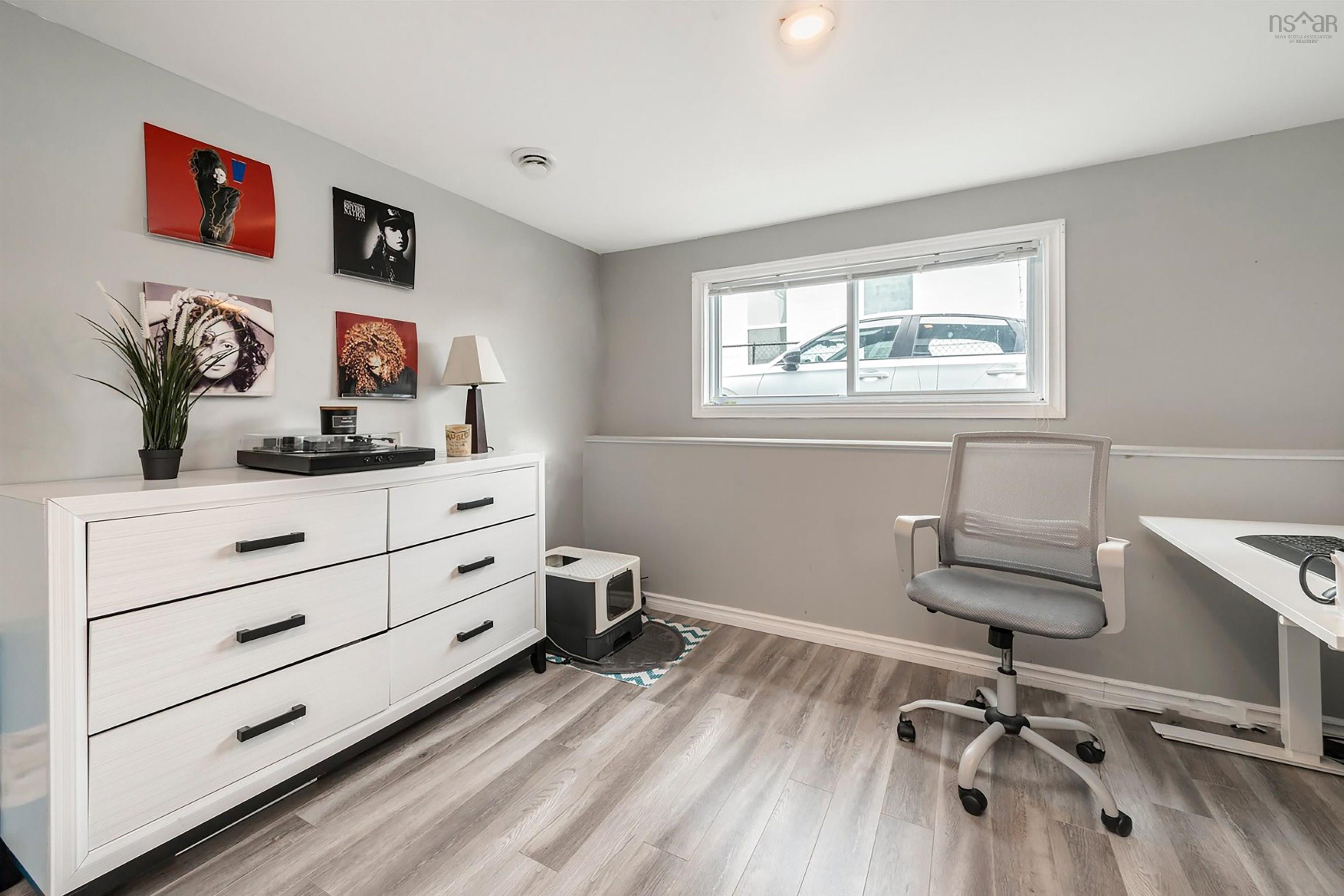 $419,900.00: 28 Guildwood Crescent, Halifax