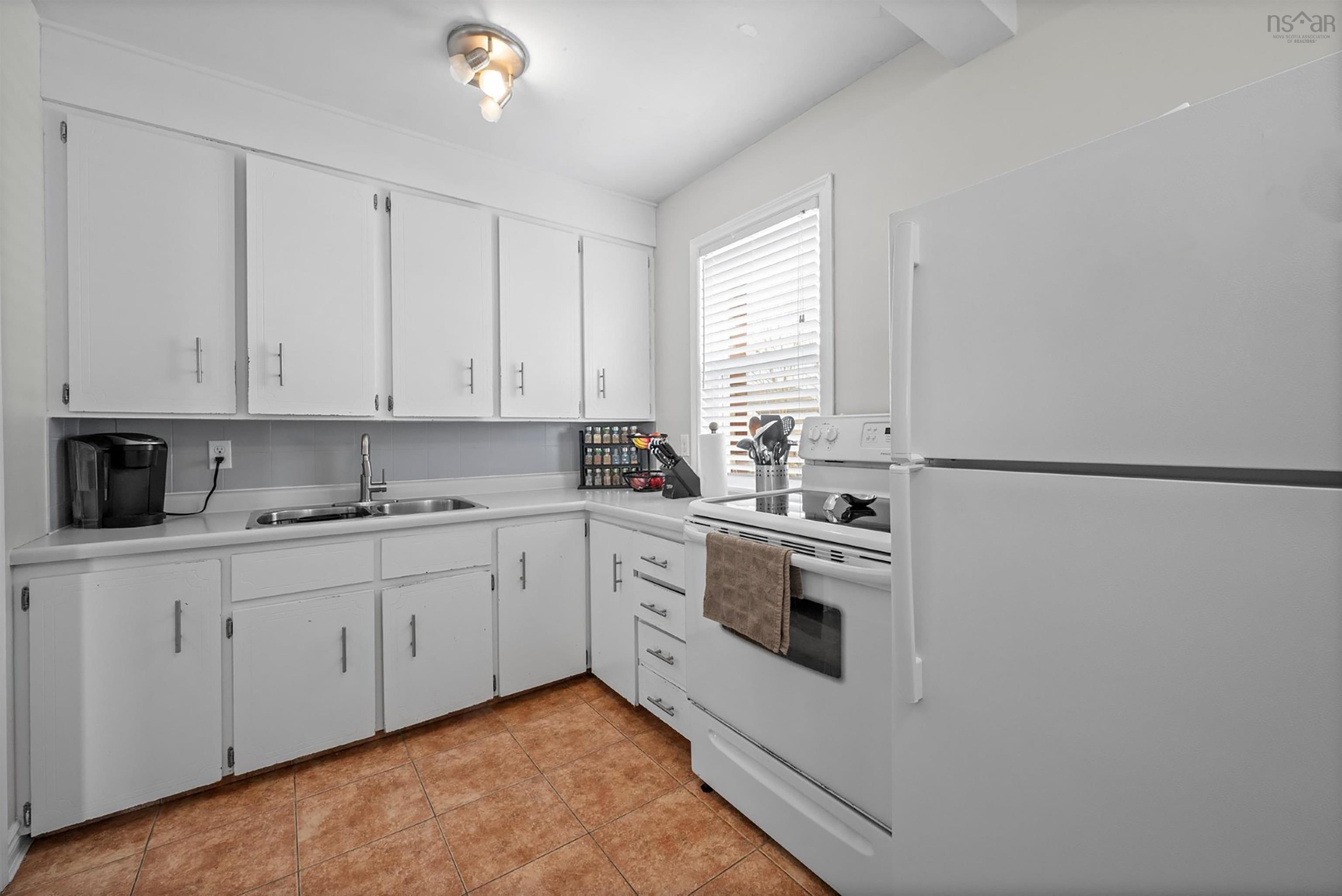 $419,900.00: 28 Guildwood Crescent, Halifax