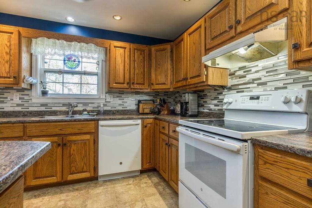 $574,900.00: 278 Fox Hill Avenue, North Kentville
