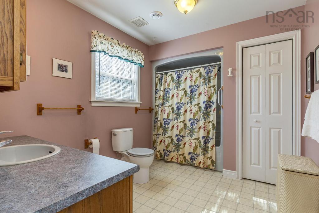 $574,900.00: 278 Fox Hill Avenue, North Kentville
