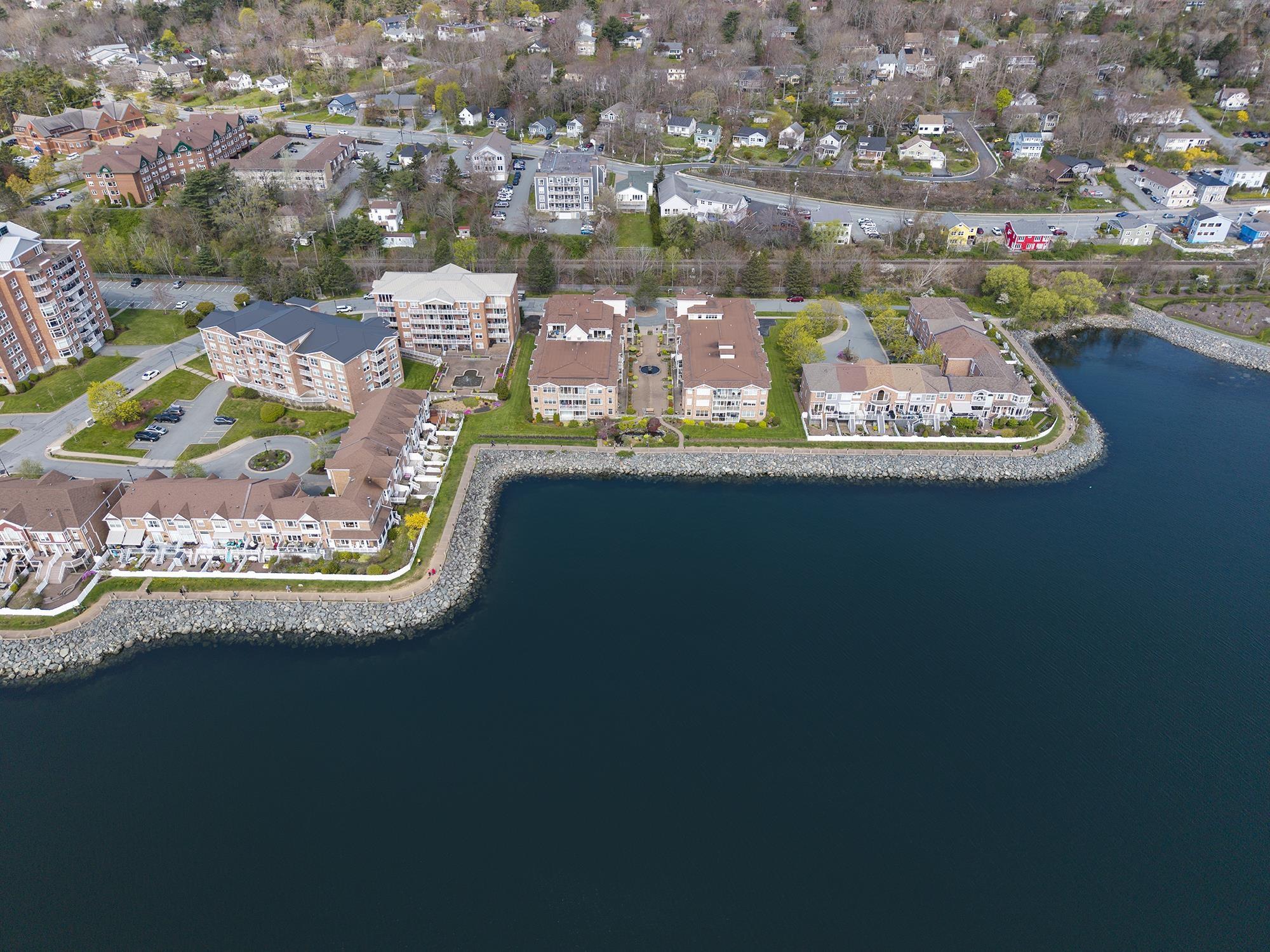 $460,000.00: 201 40 Waterfront Drive, Bedford