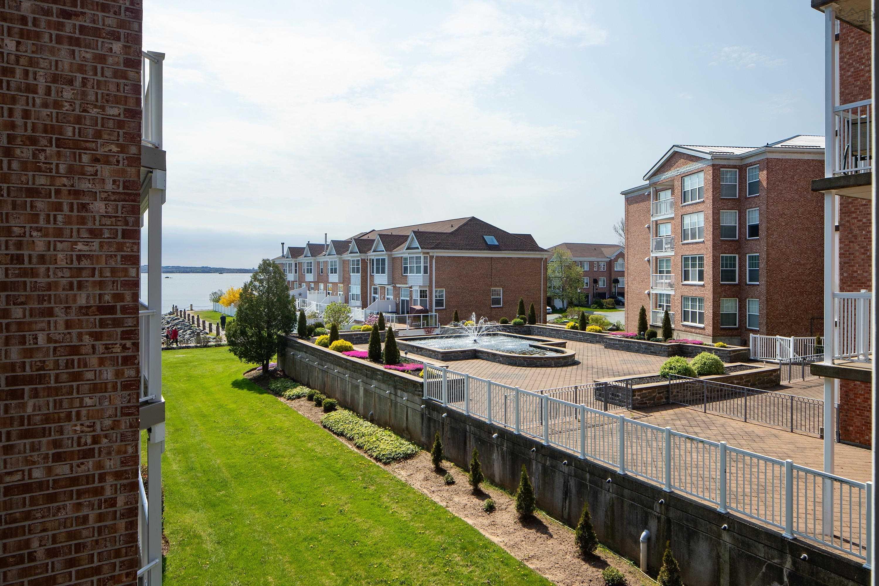 $460,000.00: 201 40 Waterfront Drive, Bedford