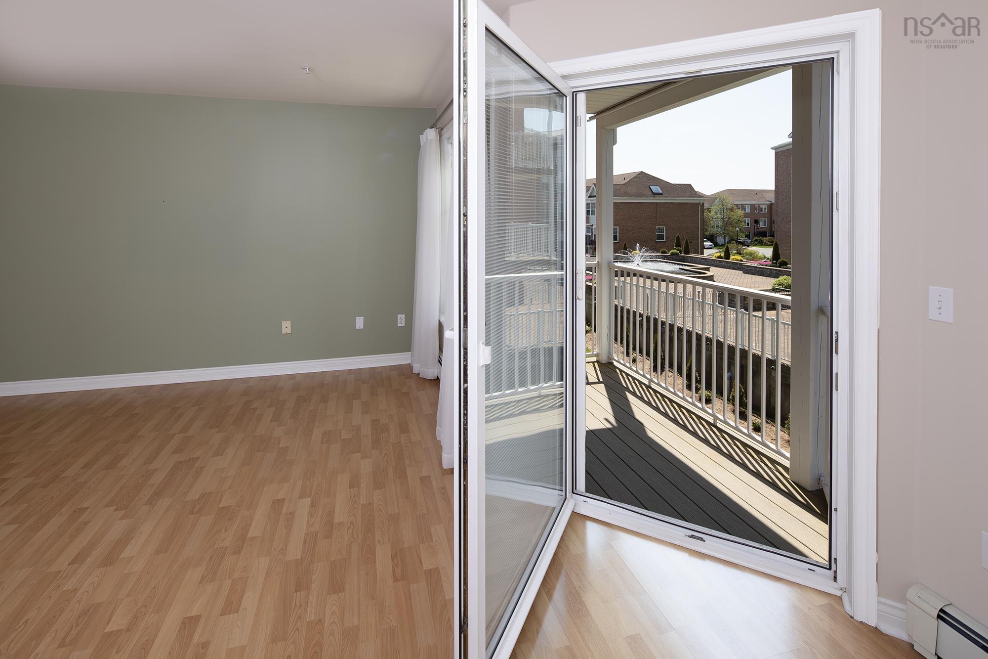 $460,000.00: 201 40 Waterfront Drive, Bedford