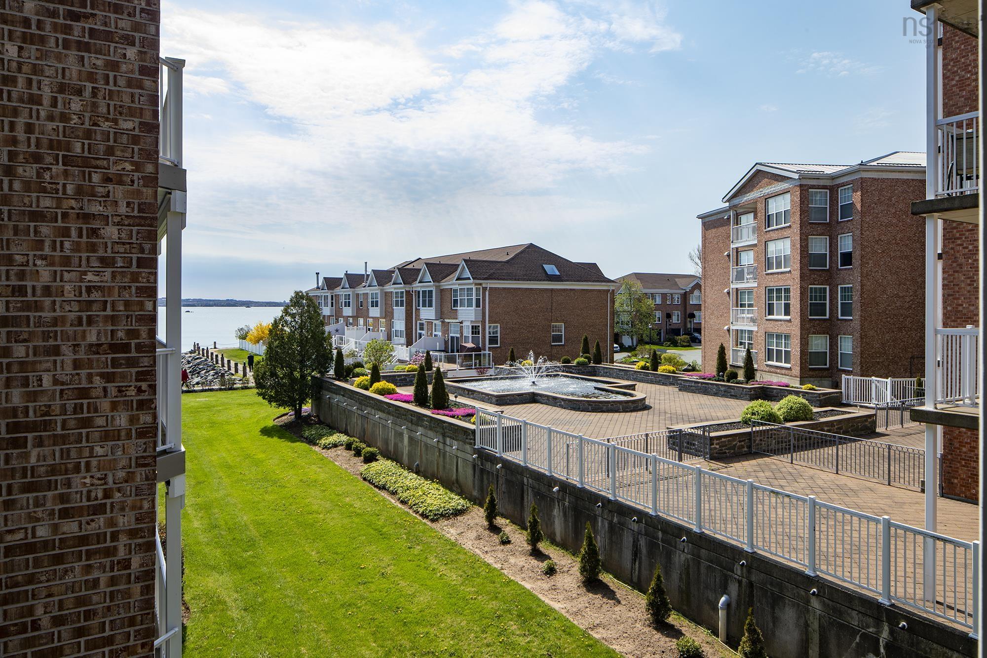 $460,000.00: 201 40 Waterfront Drive, Bedford
