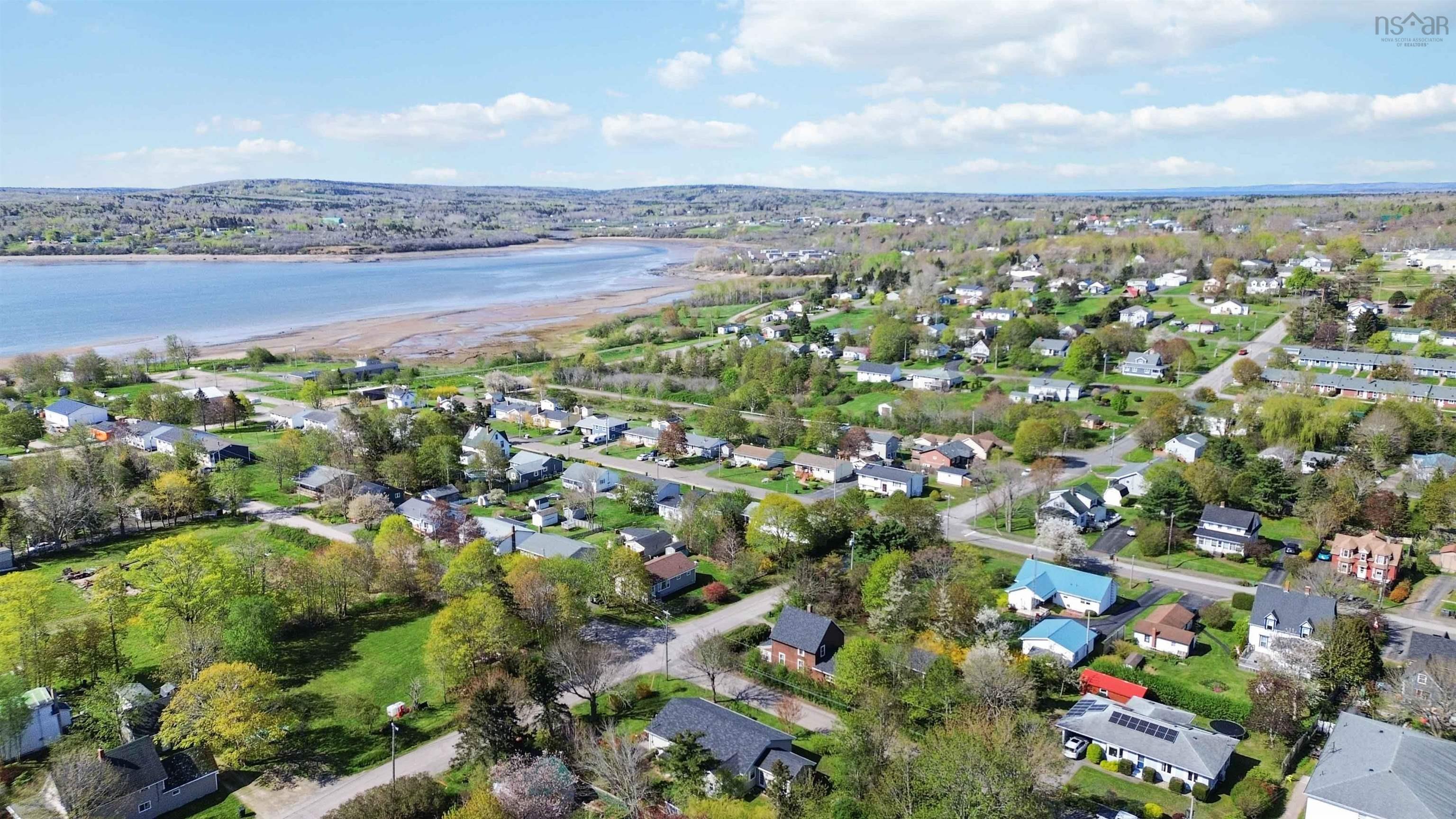 $359,000.00: 57 First Avenue, Digby