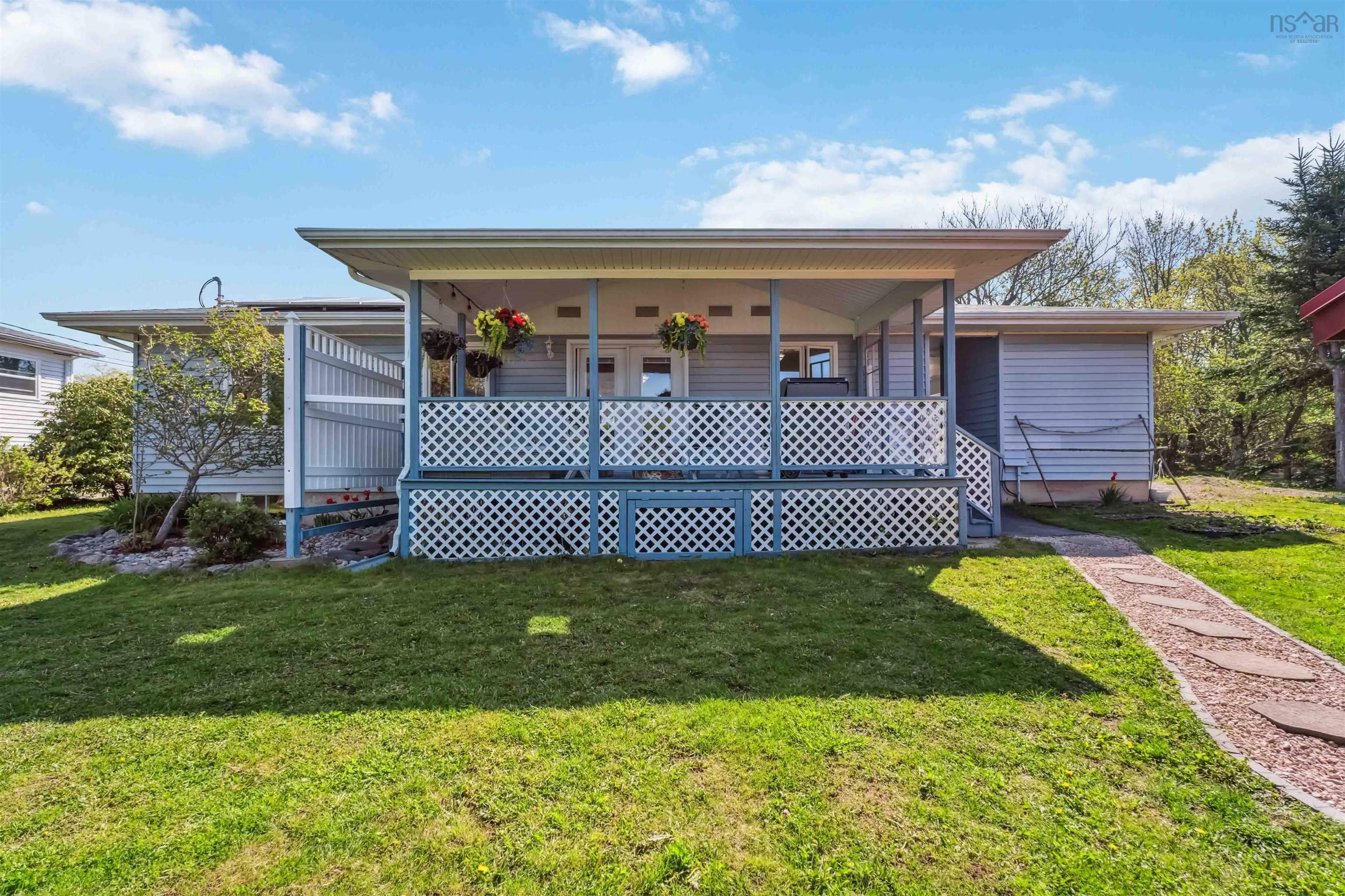 $359,000.00: 57 First Avenue, Digby