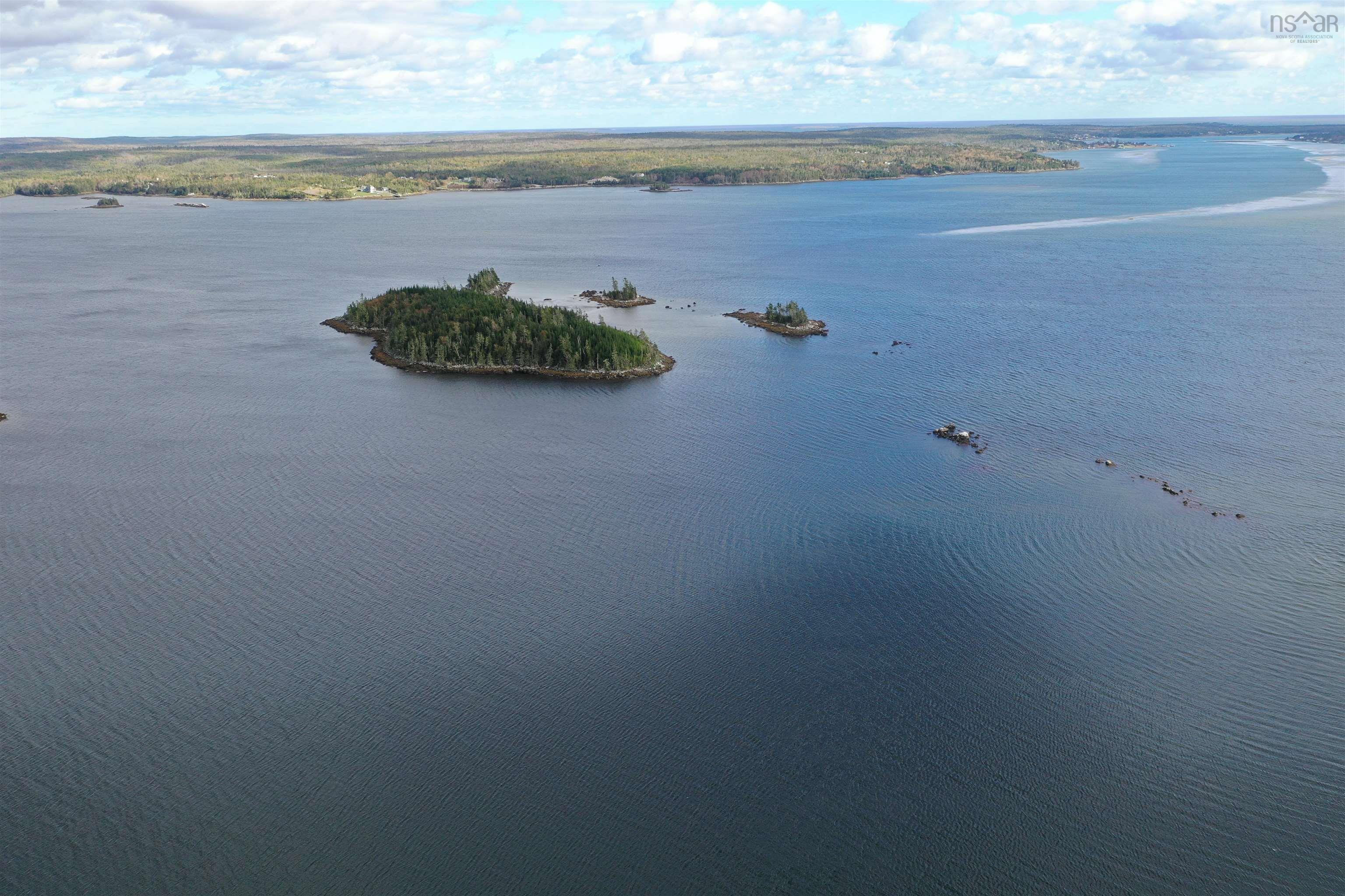 $144,900.00: Brown Islands, Myers Point