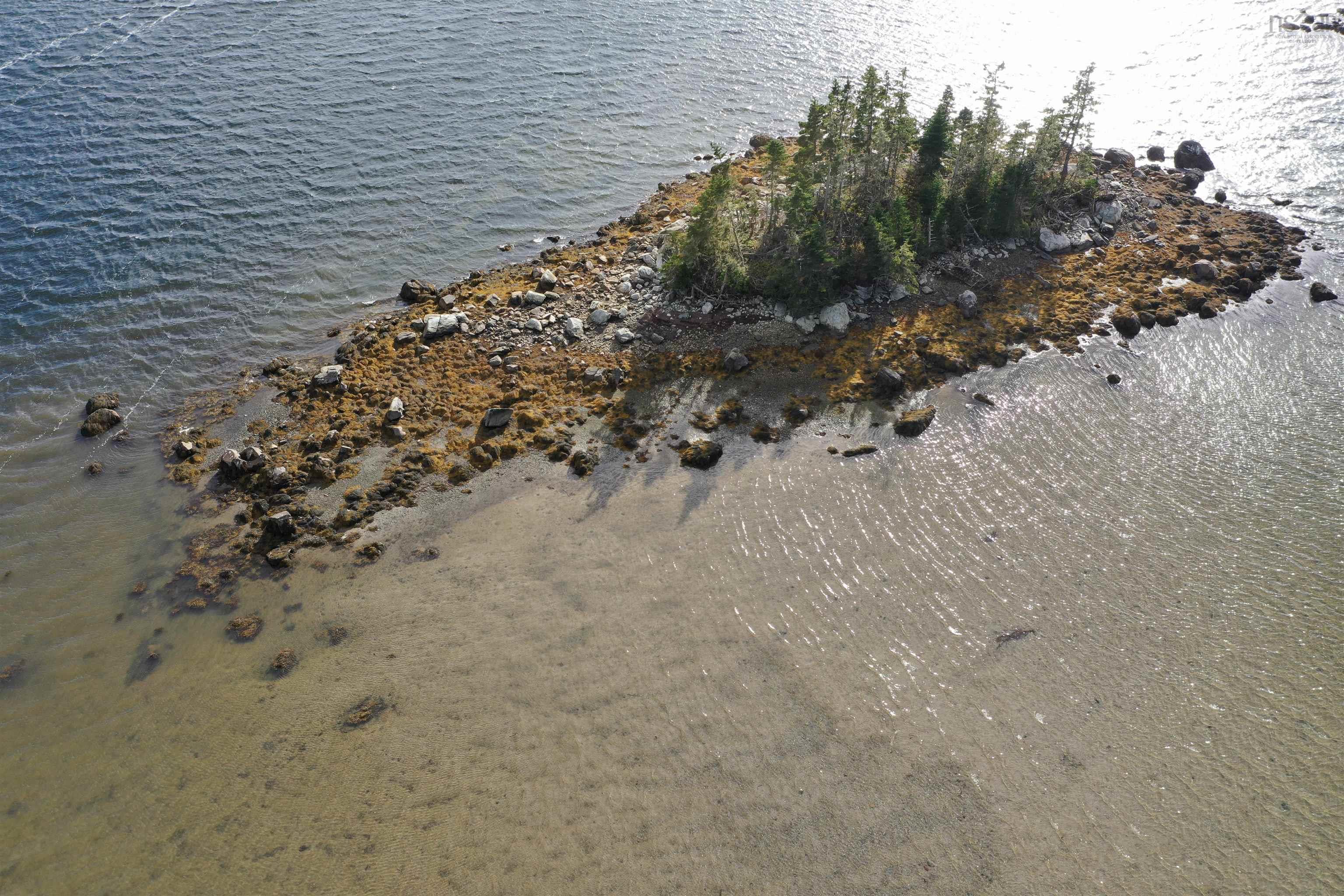 $144,900.00: Brown Islands, Myers Point