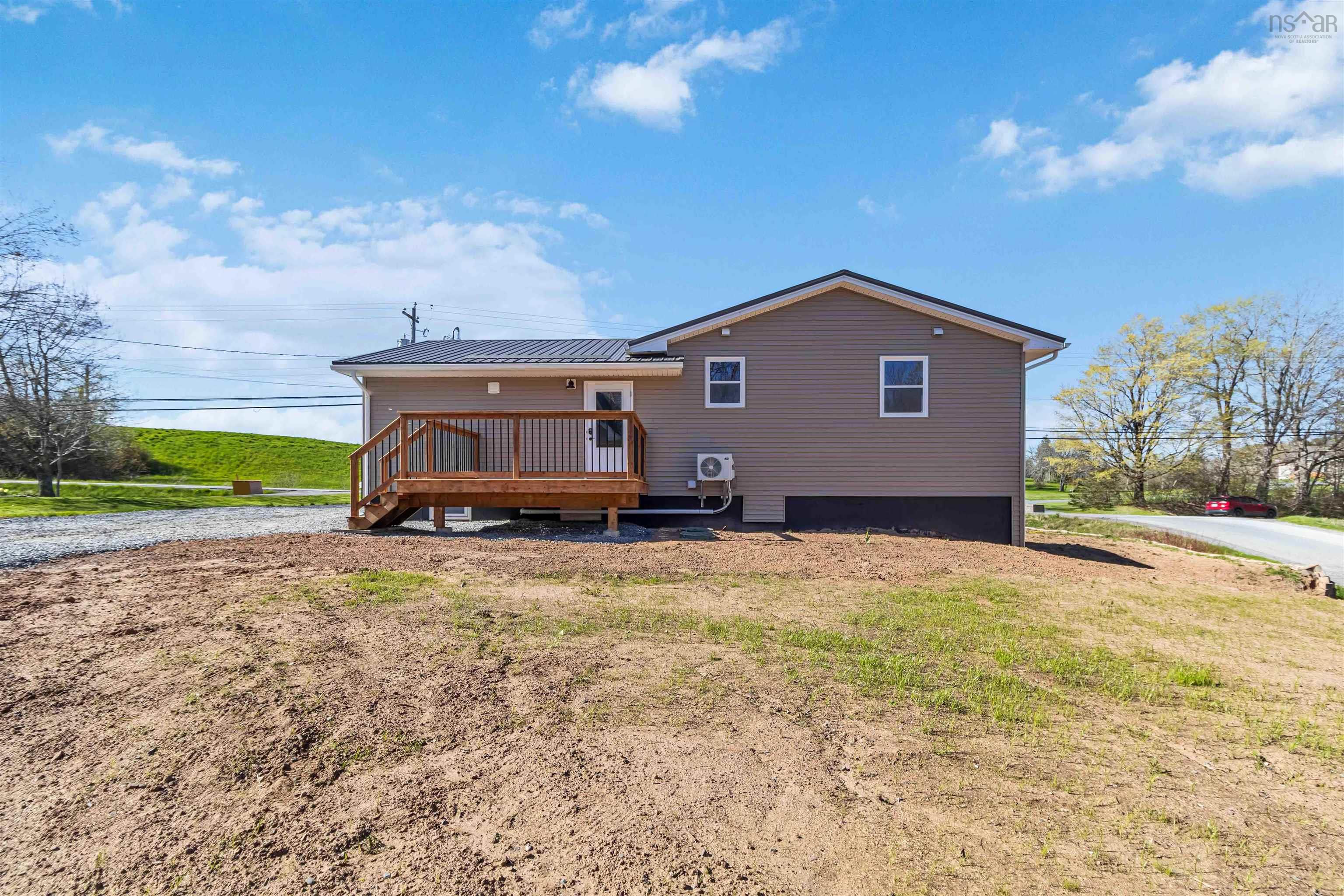 $649,900.00: 39 Robinson Road, Mill Village