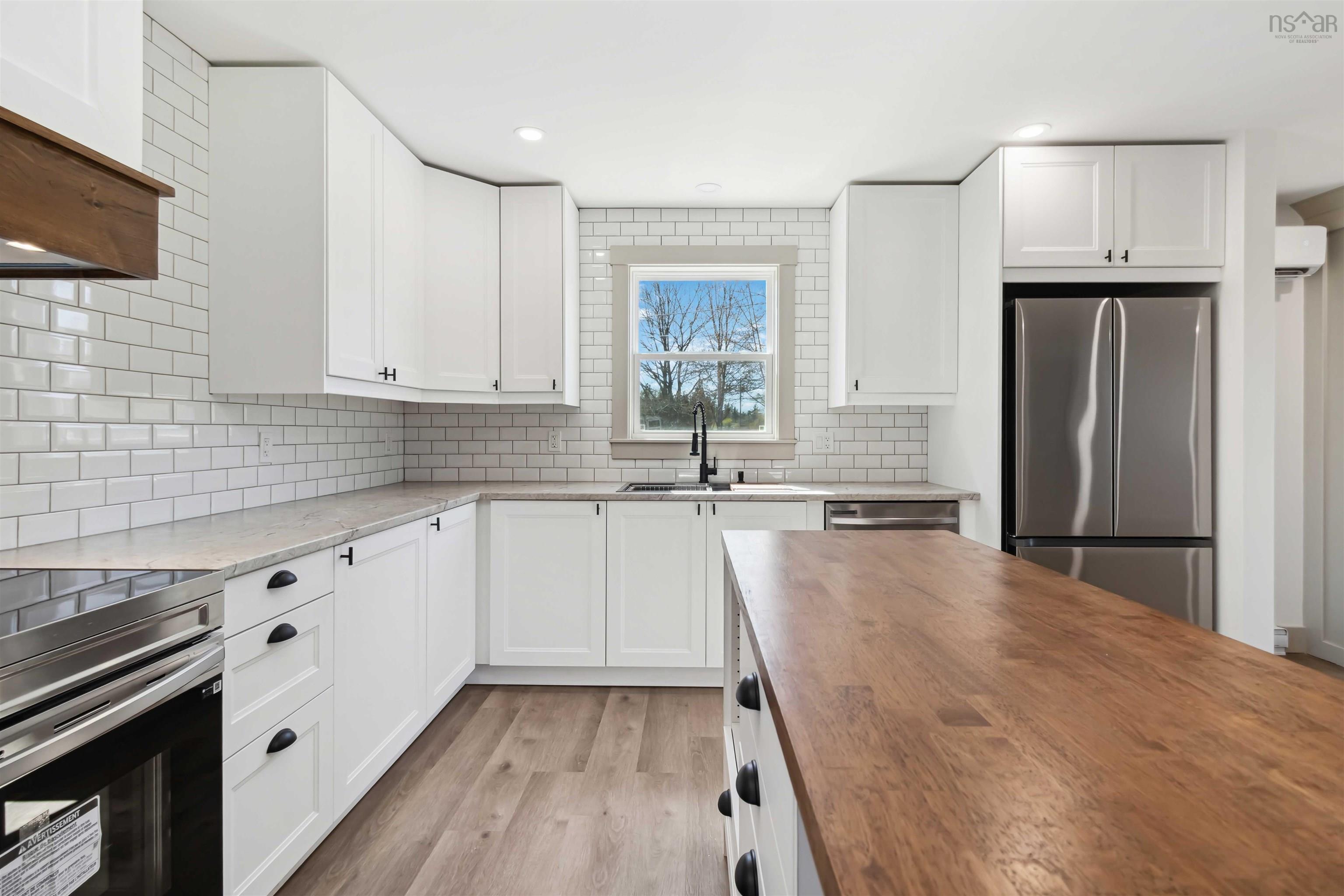 $649,900.00: 39 Robinson Road, Mill Village