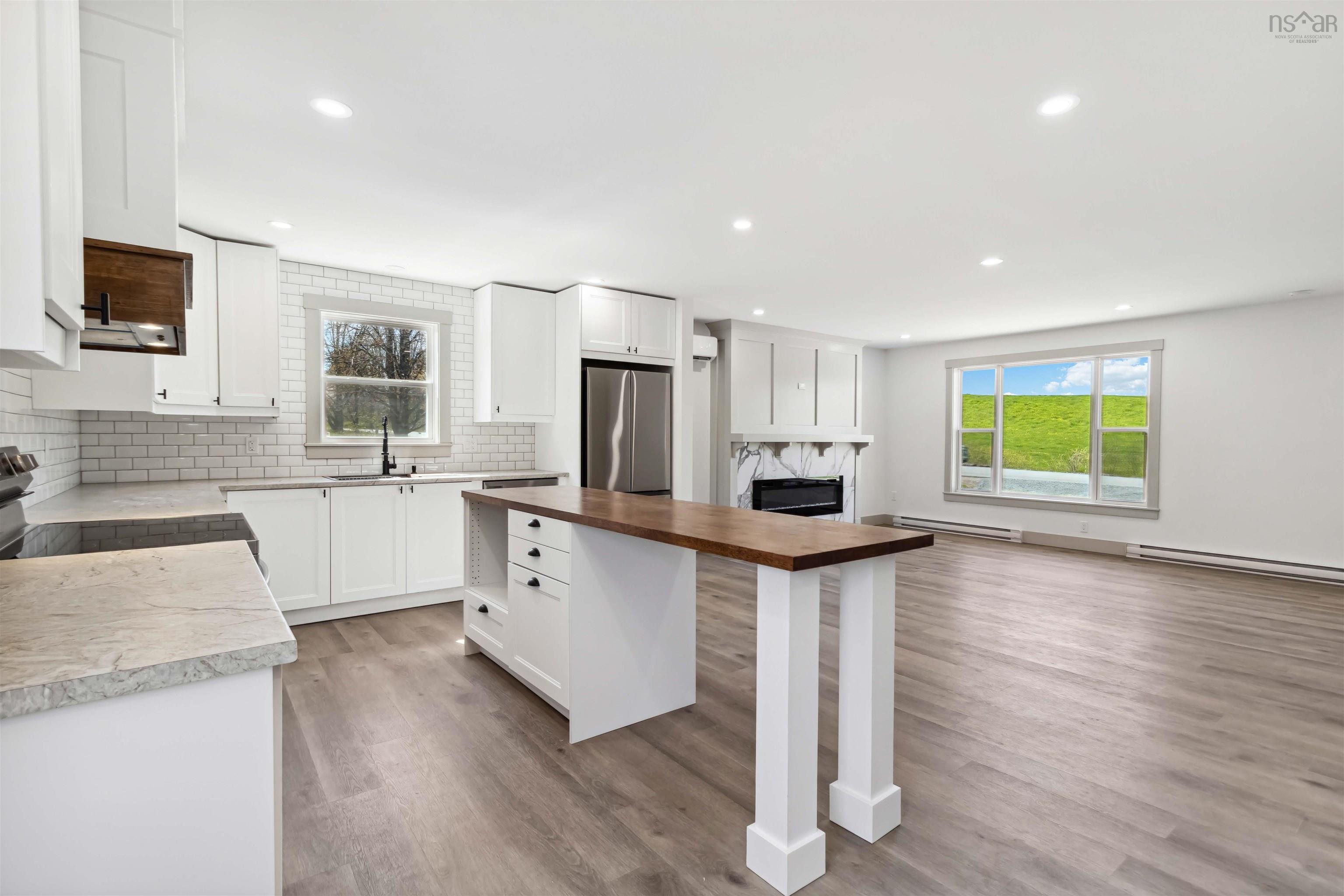 $649,900.00: 39 Robinson Road, Mill Village